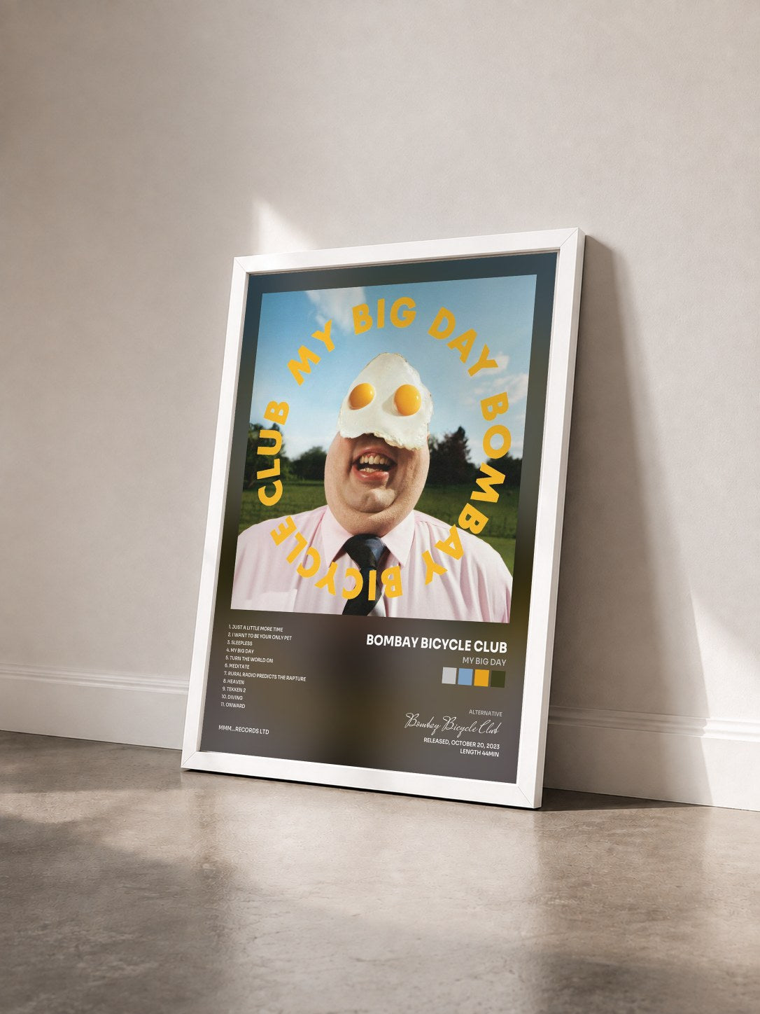 #blanc Tableau de l'album My Big Day de Bombay Bicycle Club vu de trois quarts, cadre blanc