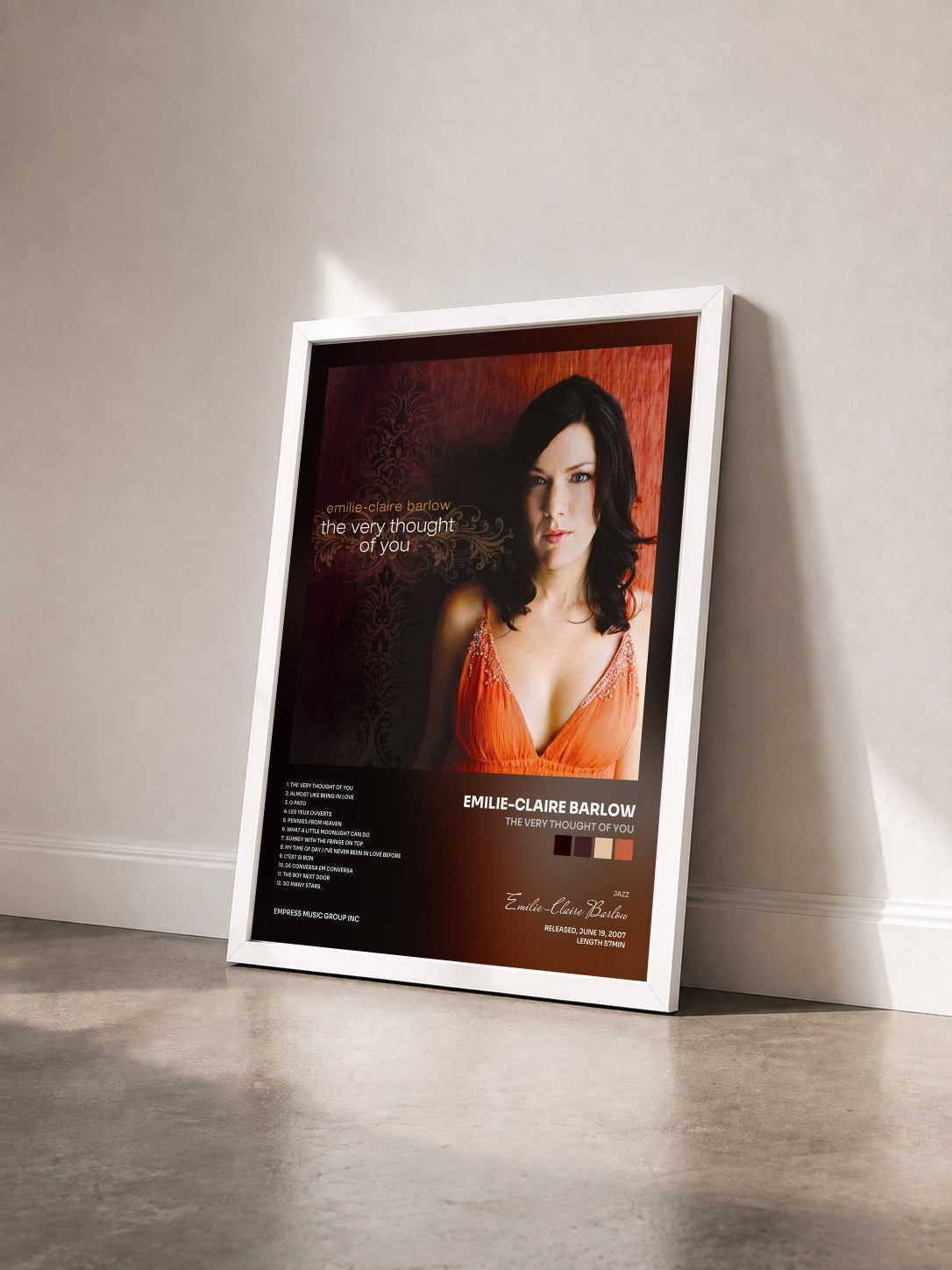#blanc Tableau de l'album The Very Thought of You de Emilie-Claire Barlow vu de trois quarts, cadre blanc