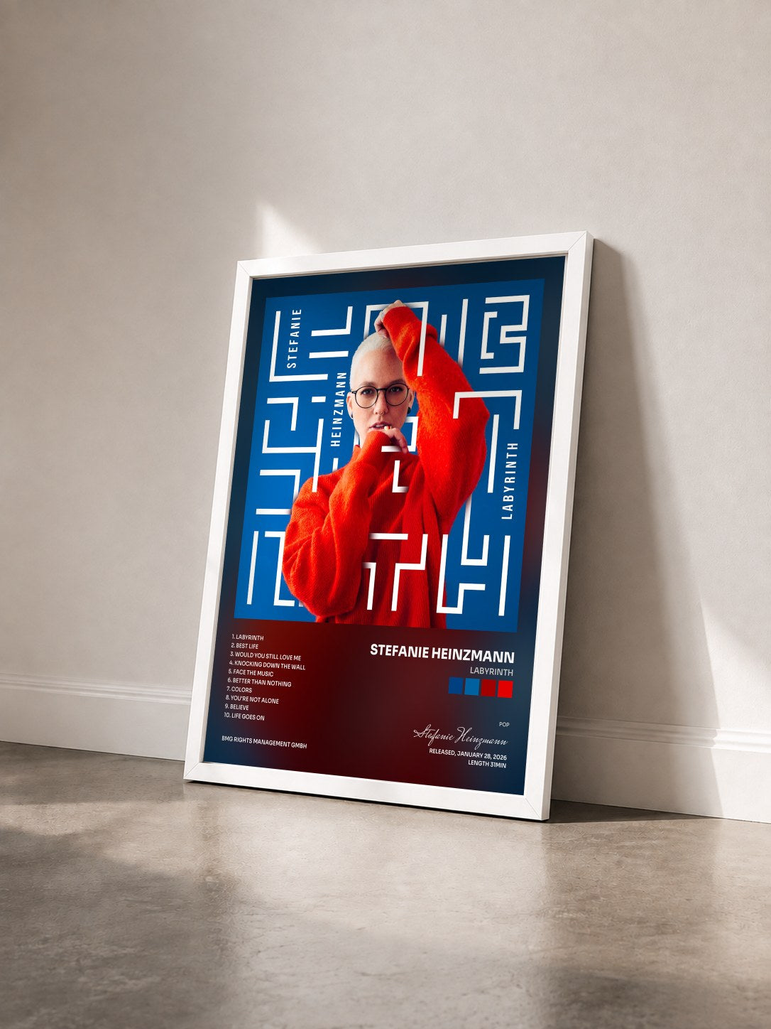 #blanc Tableau de l'album Labyrinth de Stefanie Heinzmann vu de trois quarts, cadre blanc
