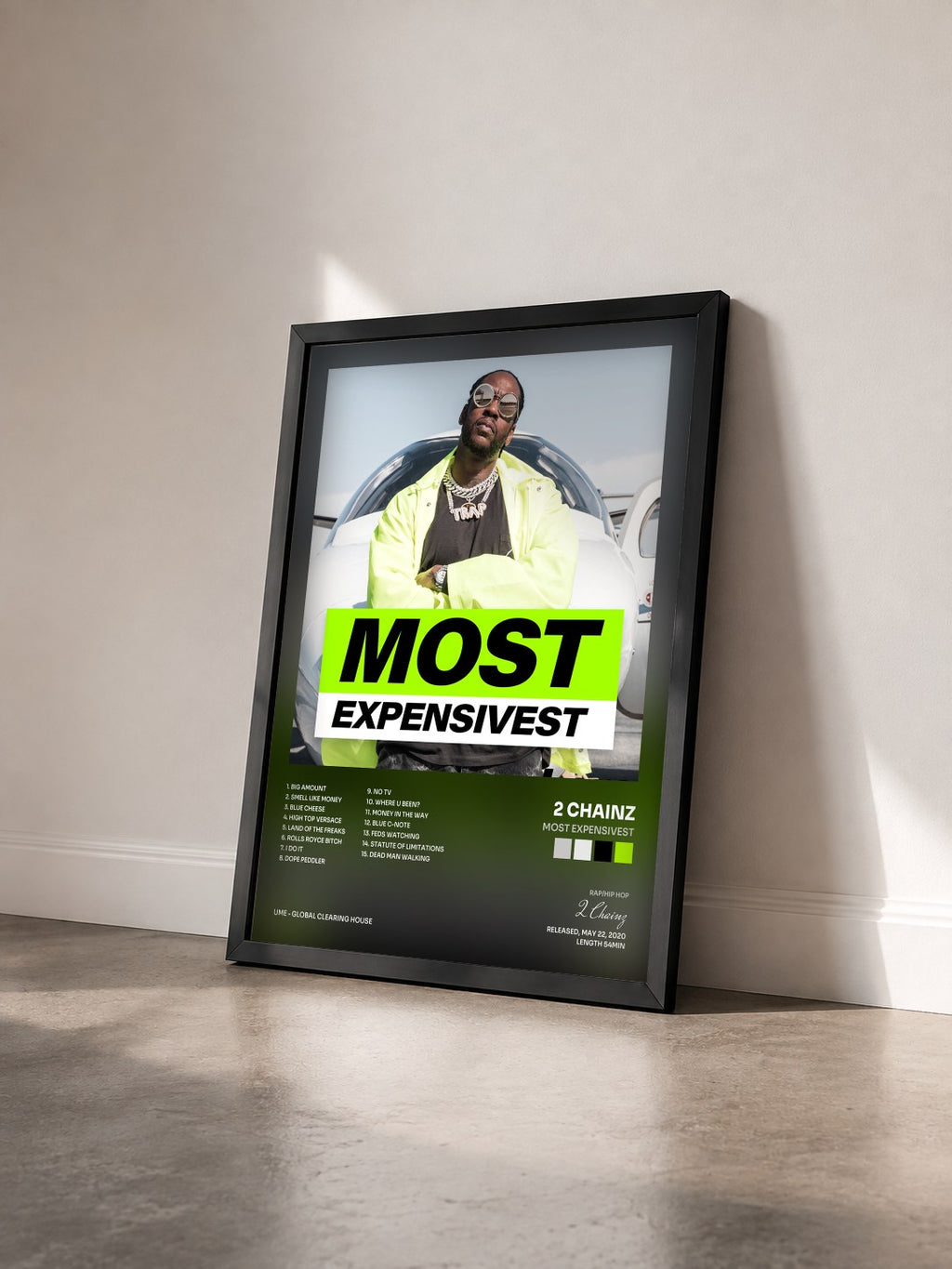 #noir Most Expensivest di 2 Chainz in stampa incorniciata vista di tre quarti, cornice nera