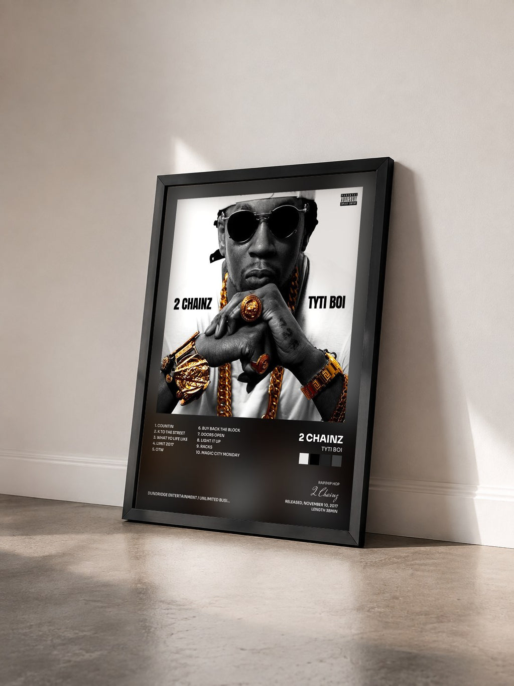 #noir Tableau de l'album Tyti Boi de 2 Chainz vu de trois quarts, cadre noir