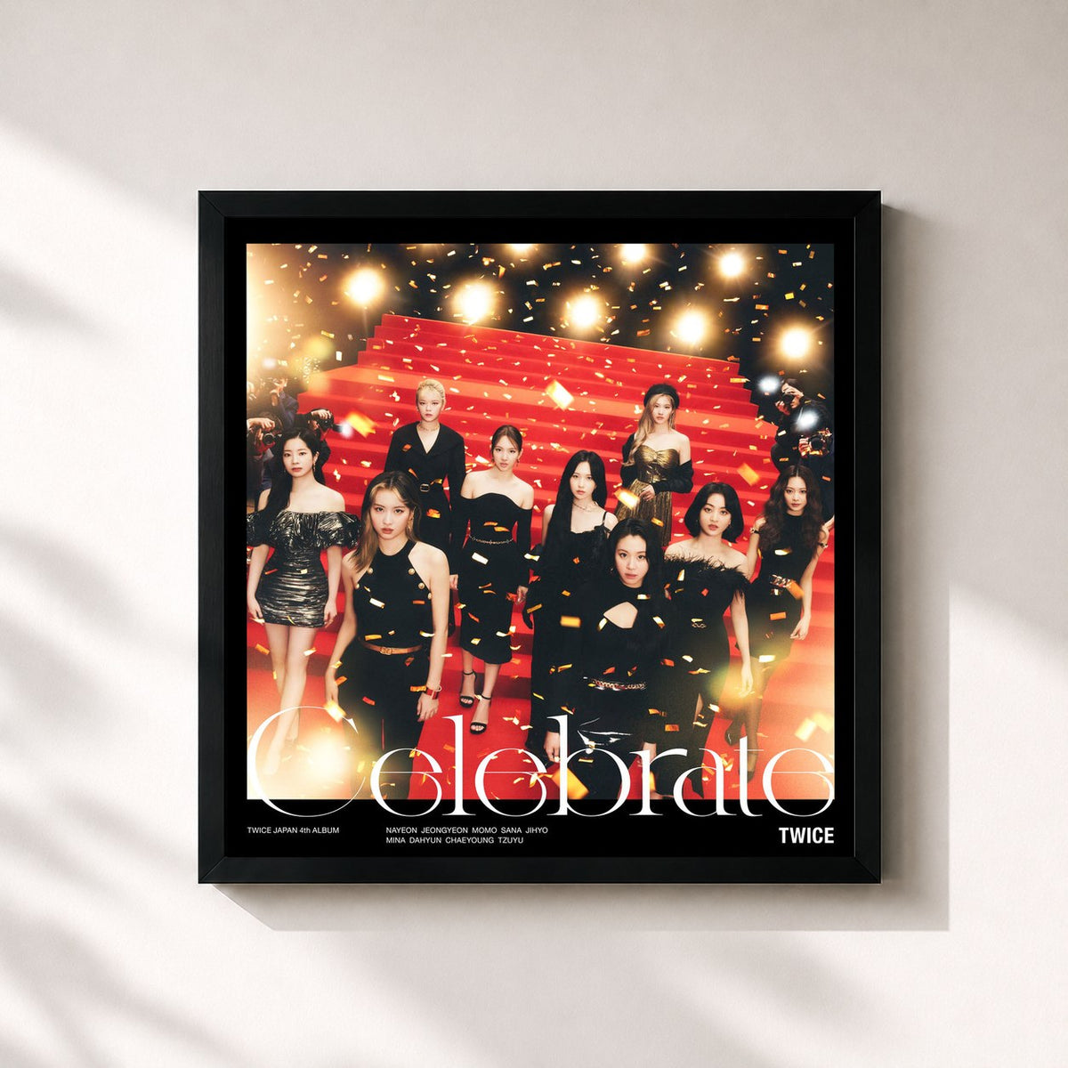 #noir Tableau carré de l'album Celebrate de TWICE, cadre noir 32x32 cm