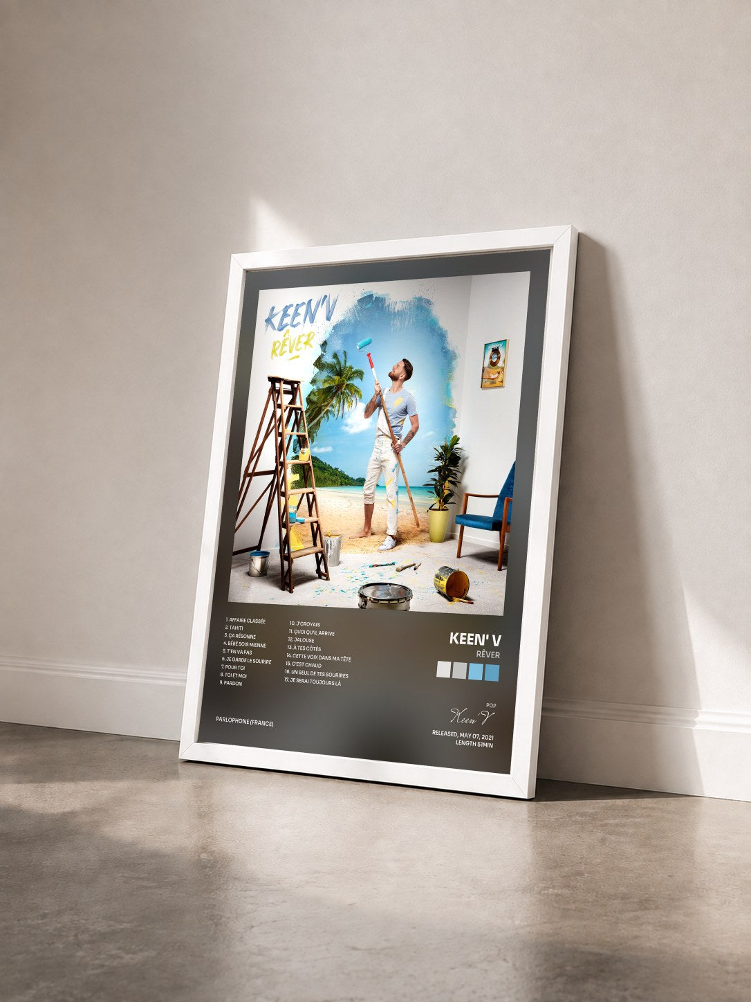 #blanc Tableau de l'album Rêver de Keen' V vu de trois quarts, cadre blanc