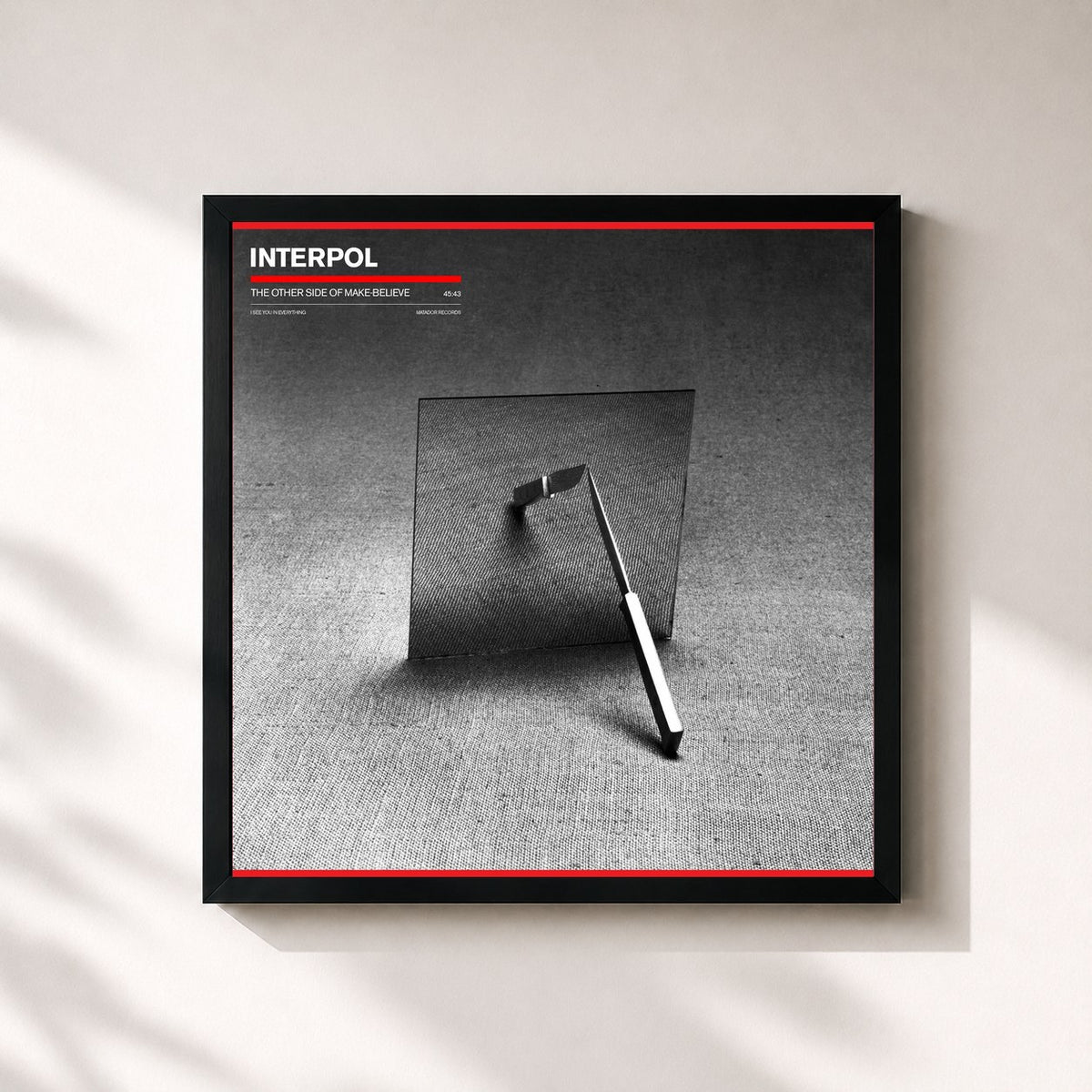 #noir Tableau carré de l'album The Other Side Of Make-Believe de Interpol, cadre noir 32x32 cm