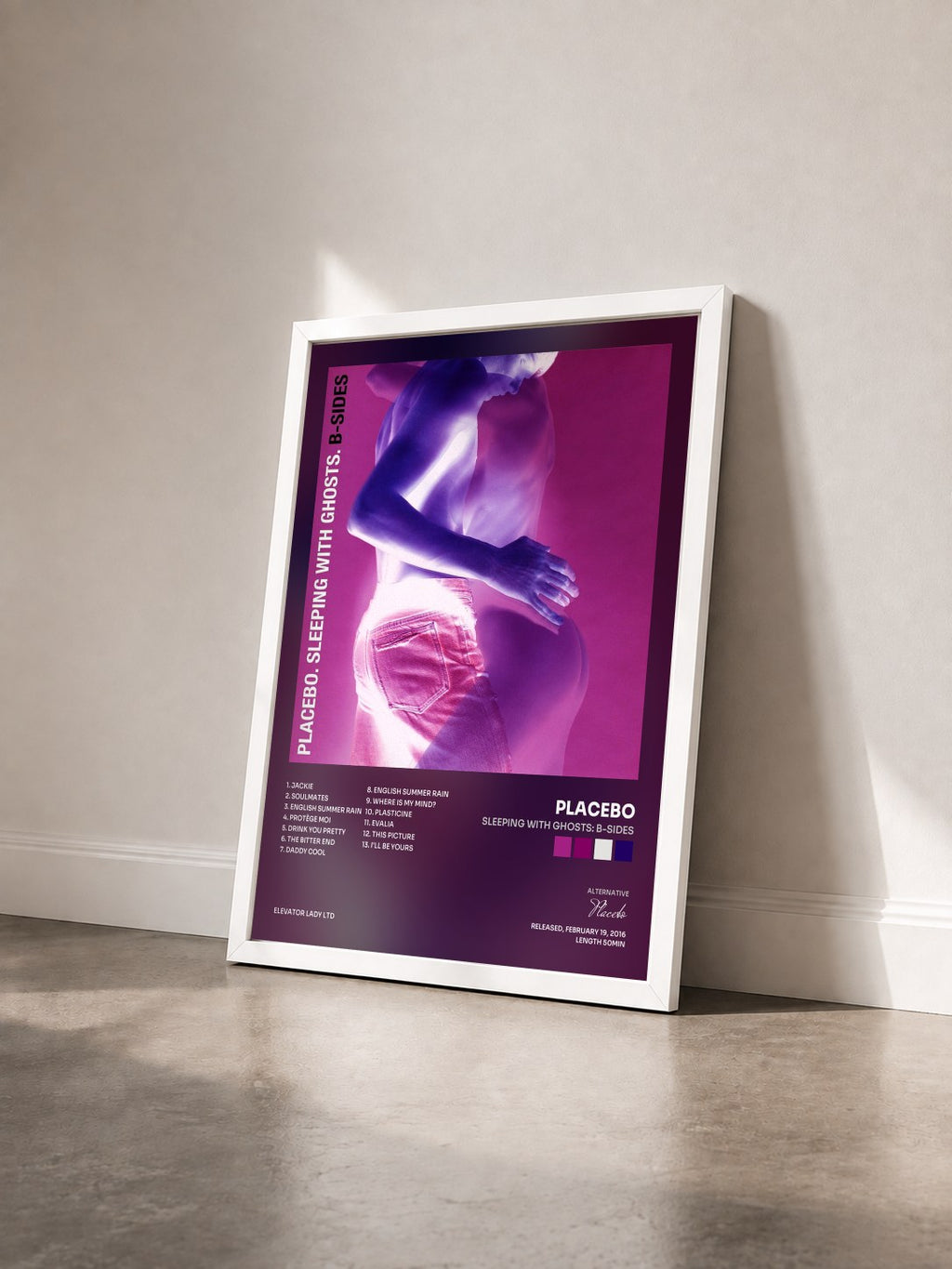 #blanc Sleeping With Ghosts: B-Sides von Placebo als gerahmter Kunstdruck von schräg gesehen, weißer Rahmen