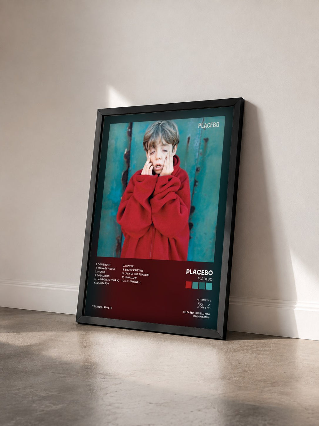 #noir Placebo von Placebo als gerahmter Kunstdruck von schräg gesehen, schwarzer Rahmen