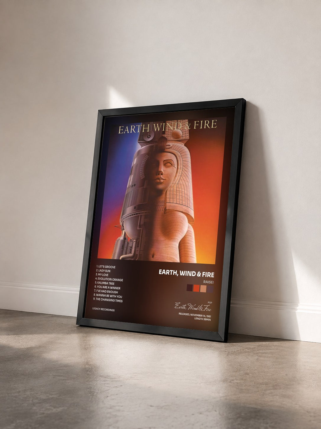 #noir Tableau de l'album Raise! de Earth, Wind & Fire vu de trois quarts, cadre noir