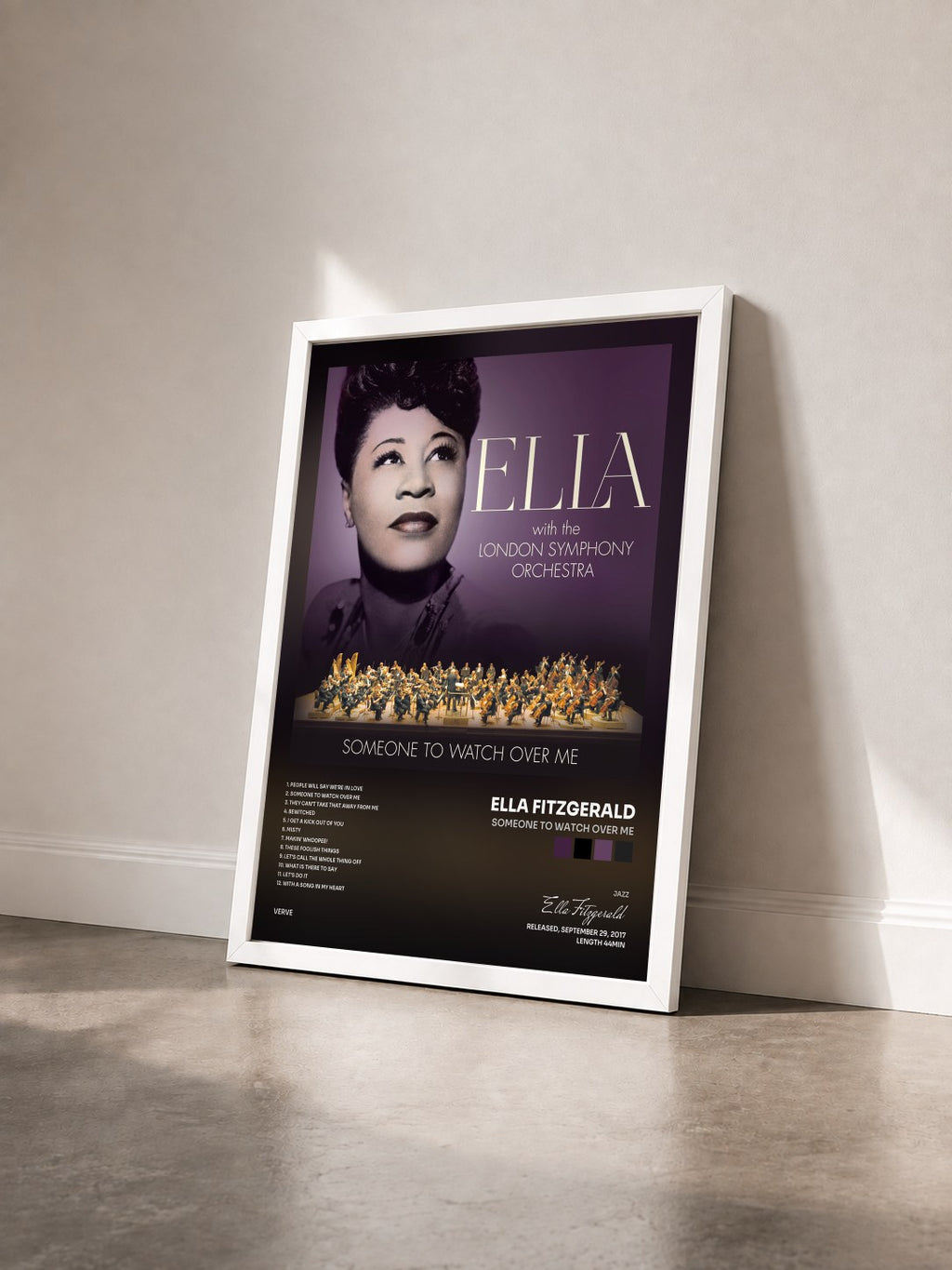 #blanc Tableau de l'album Someone To Watch Over Me de Ella Fitzgerald vu de trois quarts, cadre blanc