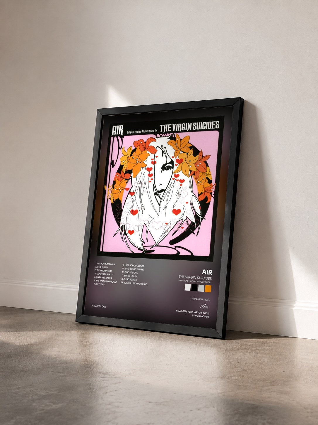 #noir Tableau de l'album The Virgin Suicides (Original Motion Picture Score) de Air vu de trois quarts, cadre noir