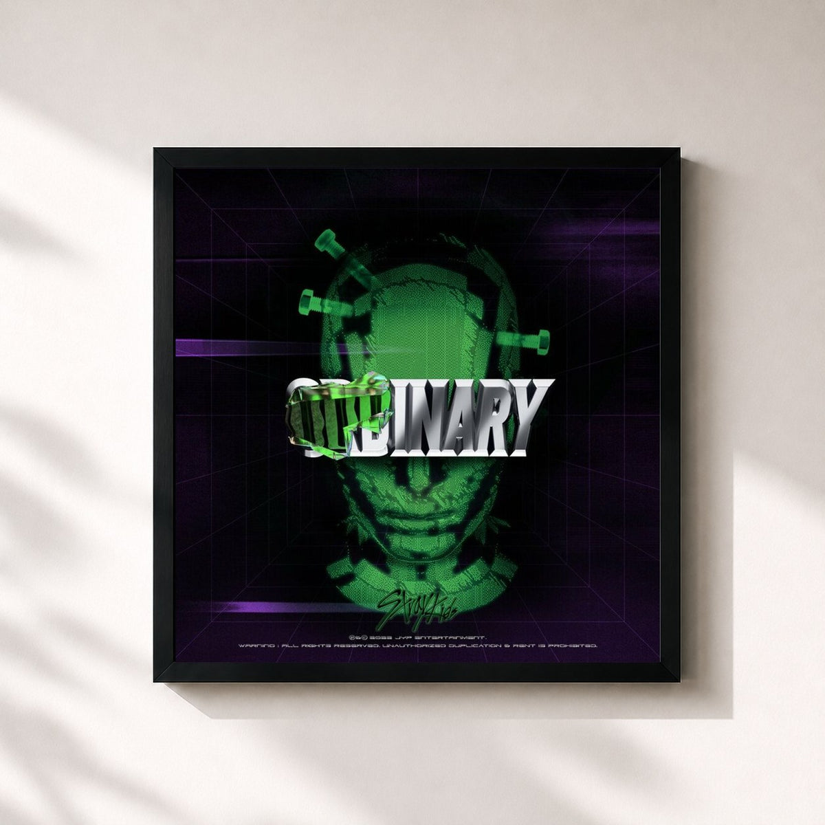 #noir Tableau carré de l'album ODDINARY de Stray Kids, cadre noir 32x32 cm