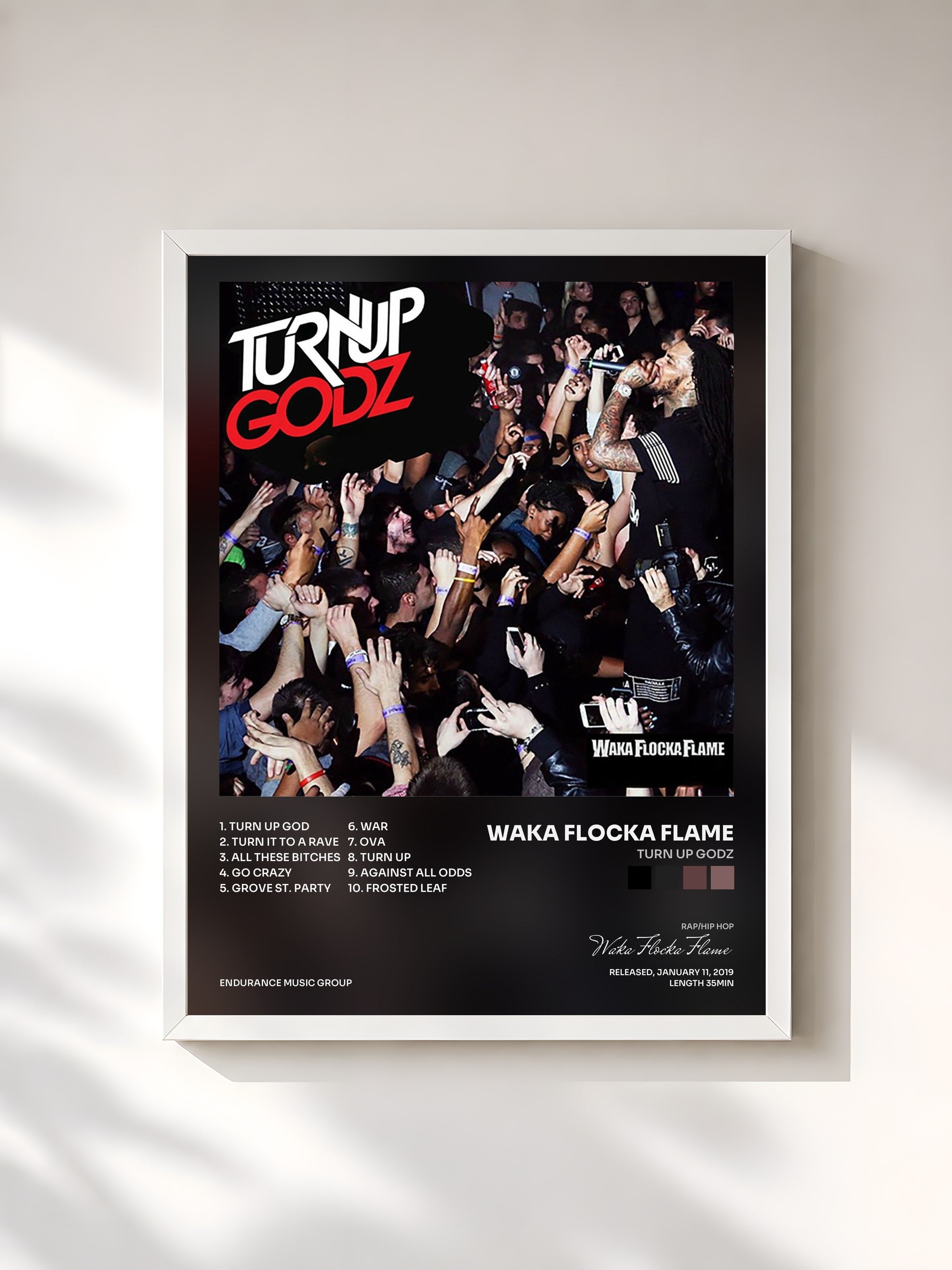 #blanc Tableau de l'album Turn Up Godz de Waka Flocka Flame, cadre blanc, imprimé et encadré en France