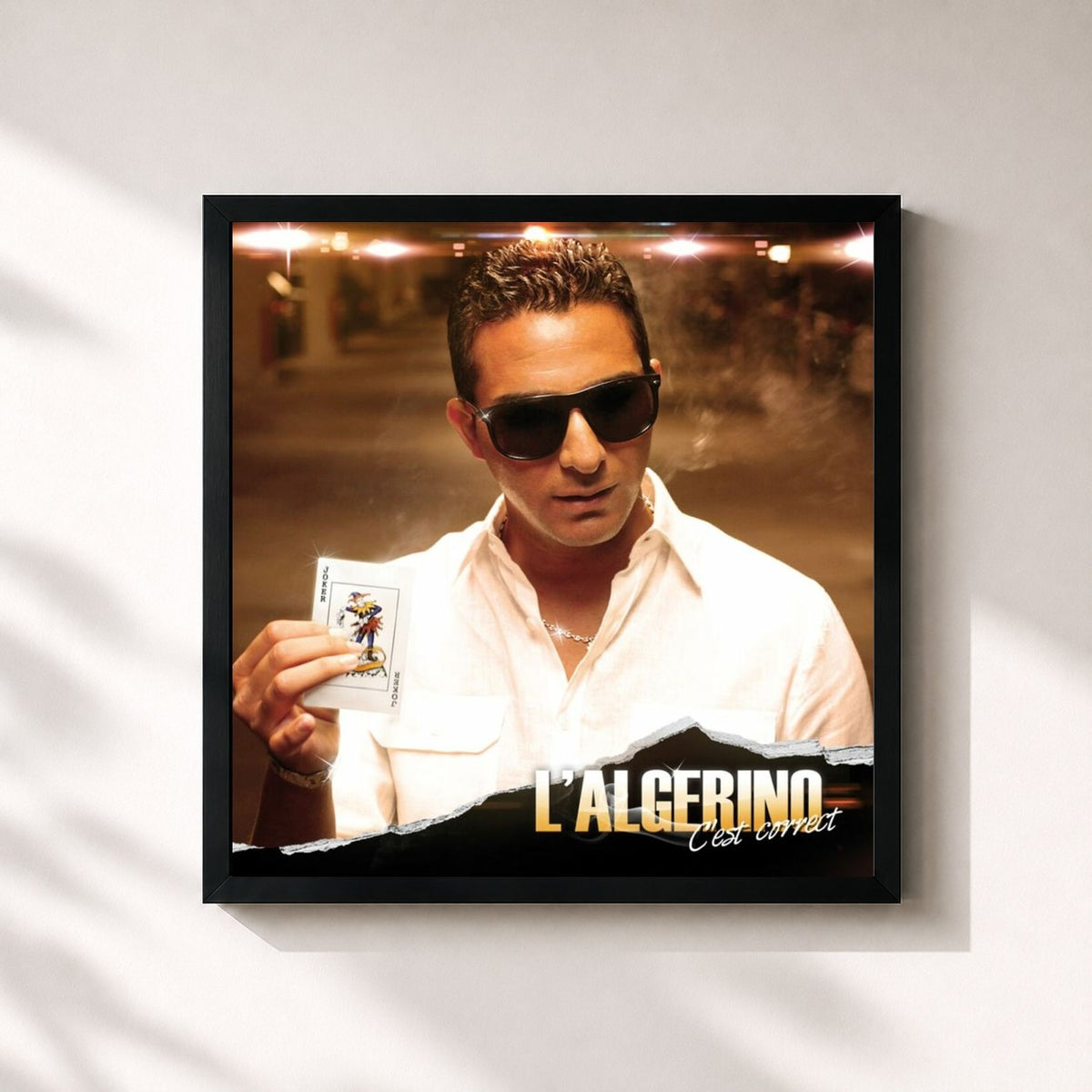 #noir Tableau carré de l'album C'est correct de L'Algerino, cadre noir 32x32 cm
