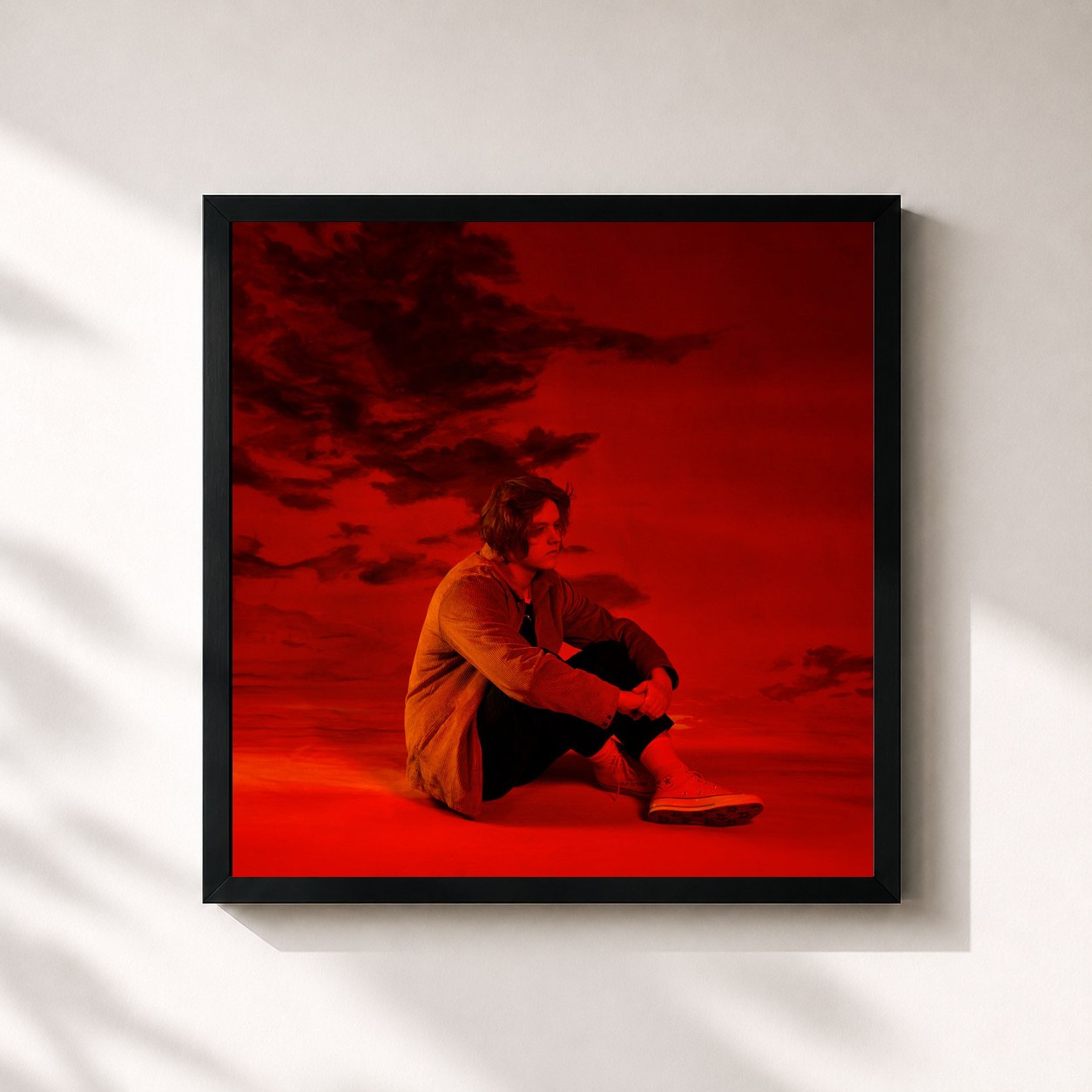 #noir Divinely Uninspired To A Hellish Extent de Lewis Capaldi en lámina cuadrada enmarcada, marco negro de 32x32 cm