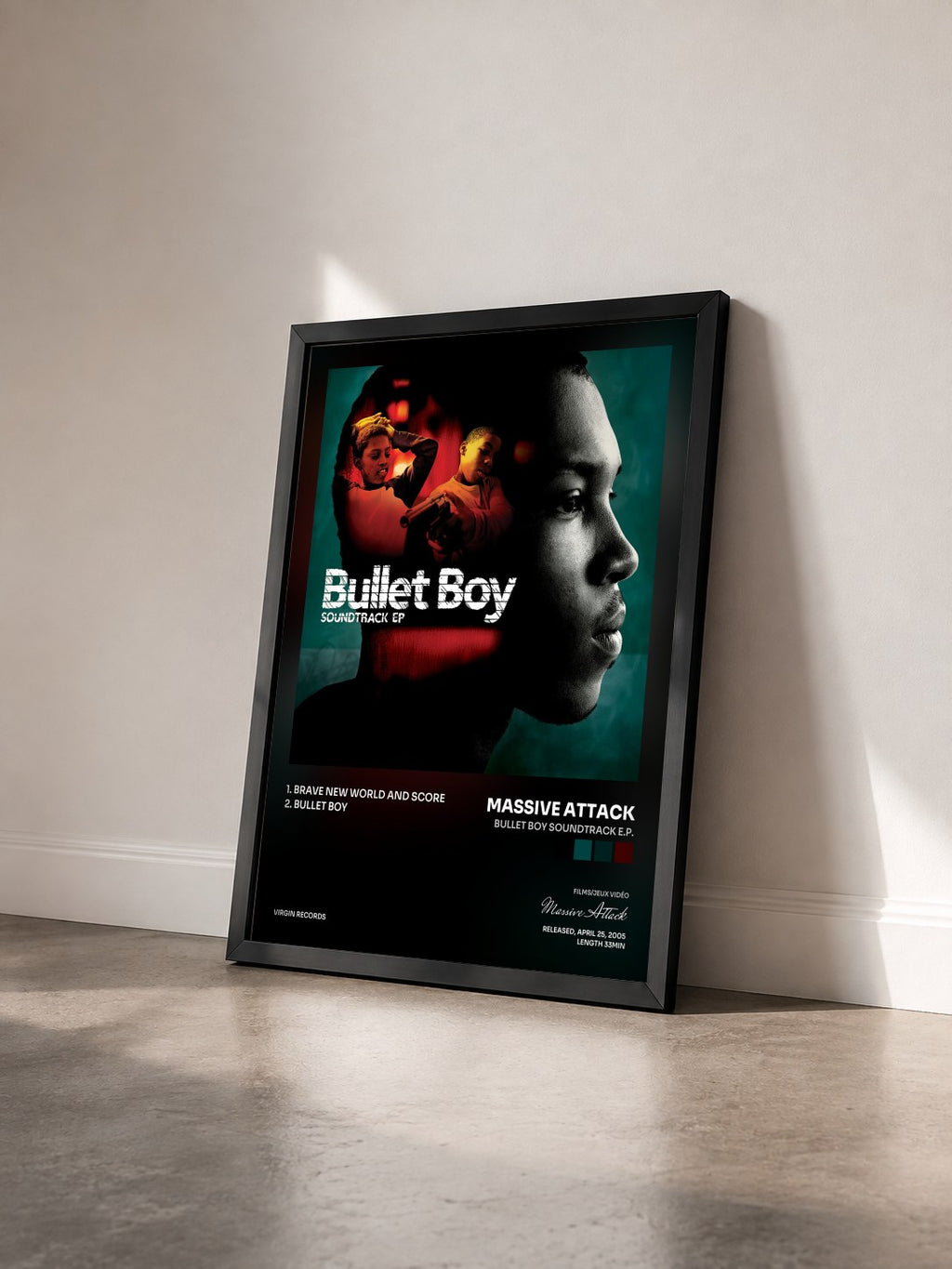 #noir Tableau de l'album Bullet Boy Soundtrack E.P. de Massive Attack vu de trois quarts, cadre noir