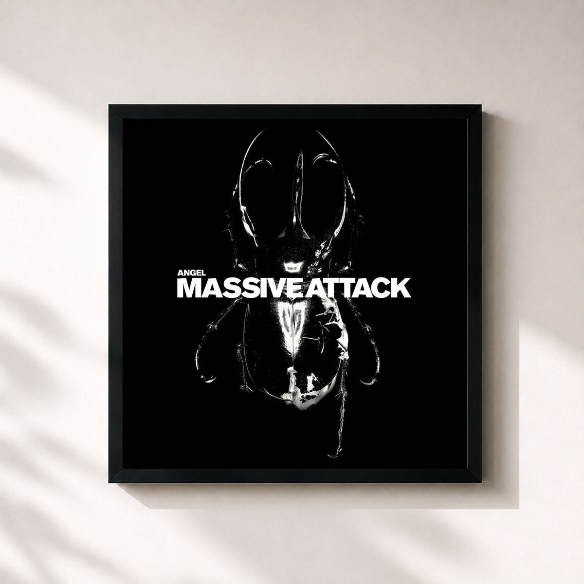 #noir Tableau carré de l'album Angel de Massive Attack, cadre noir 32x32 cm