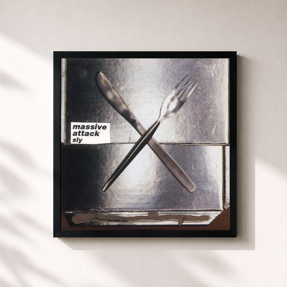 #noir Tableau carré de l'album Sly de Massive Attack, cadre noir 32x32 cm