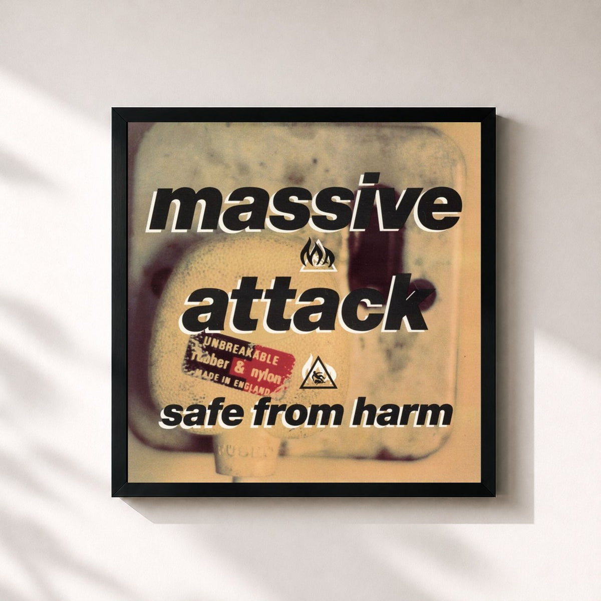 #noir Tableau carré de l'album Safe From Harm de Massive Attack, cadre noir 32x32 cm