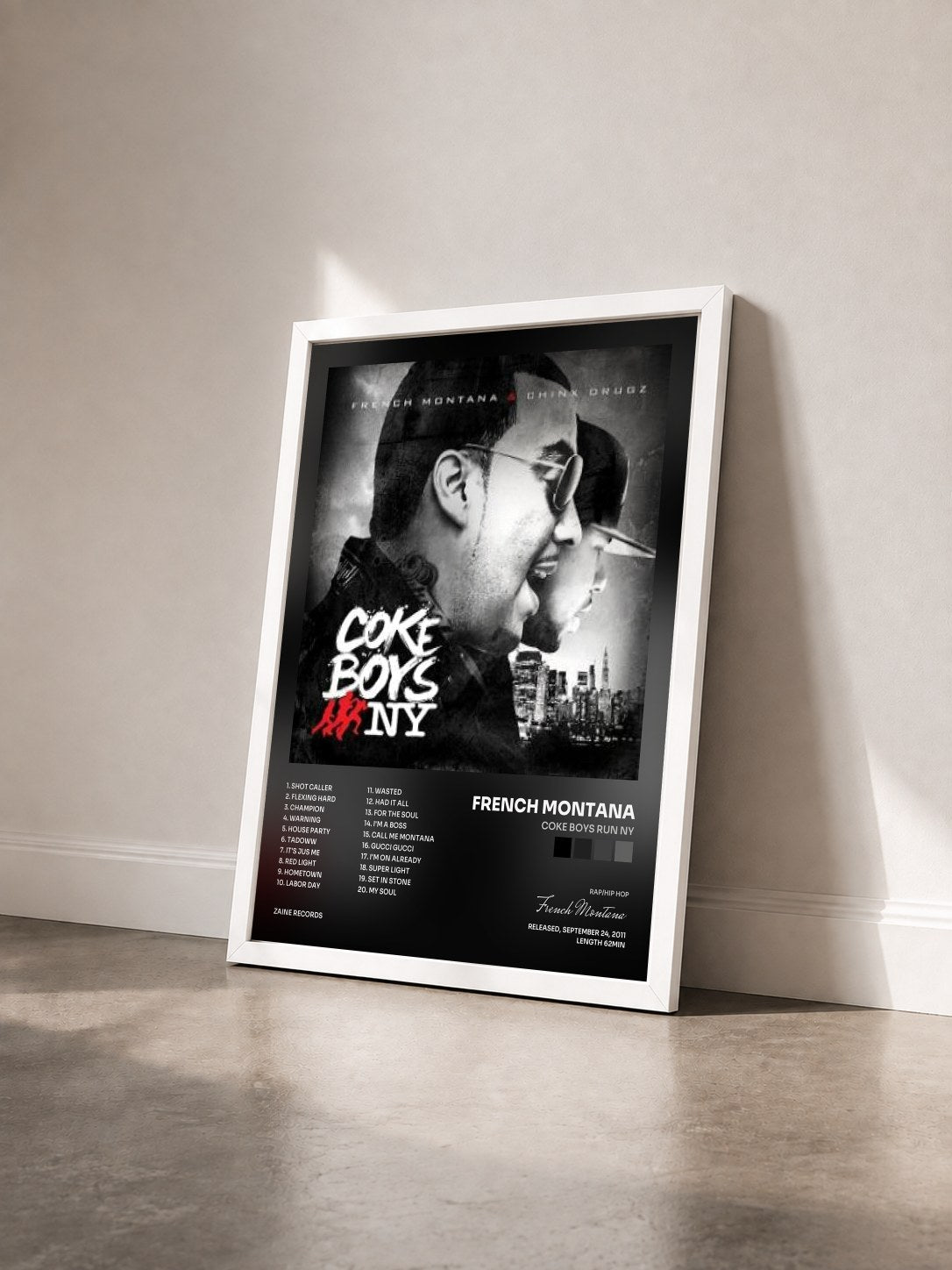 #blanc Tableau de l'album Coke Boys Run NY de French Montana vu de trois quarts, cadre blanc
