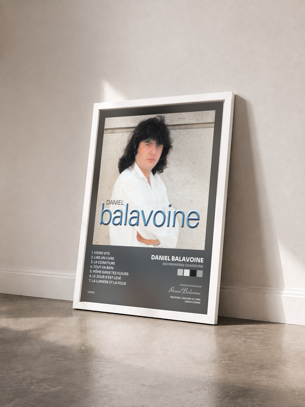 #blanc Ses premières chansons di Daniel Balavoine in stampa incorniciata vista di tre quarti, cornice bianca