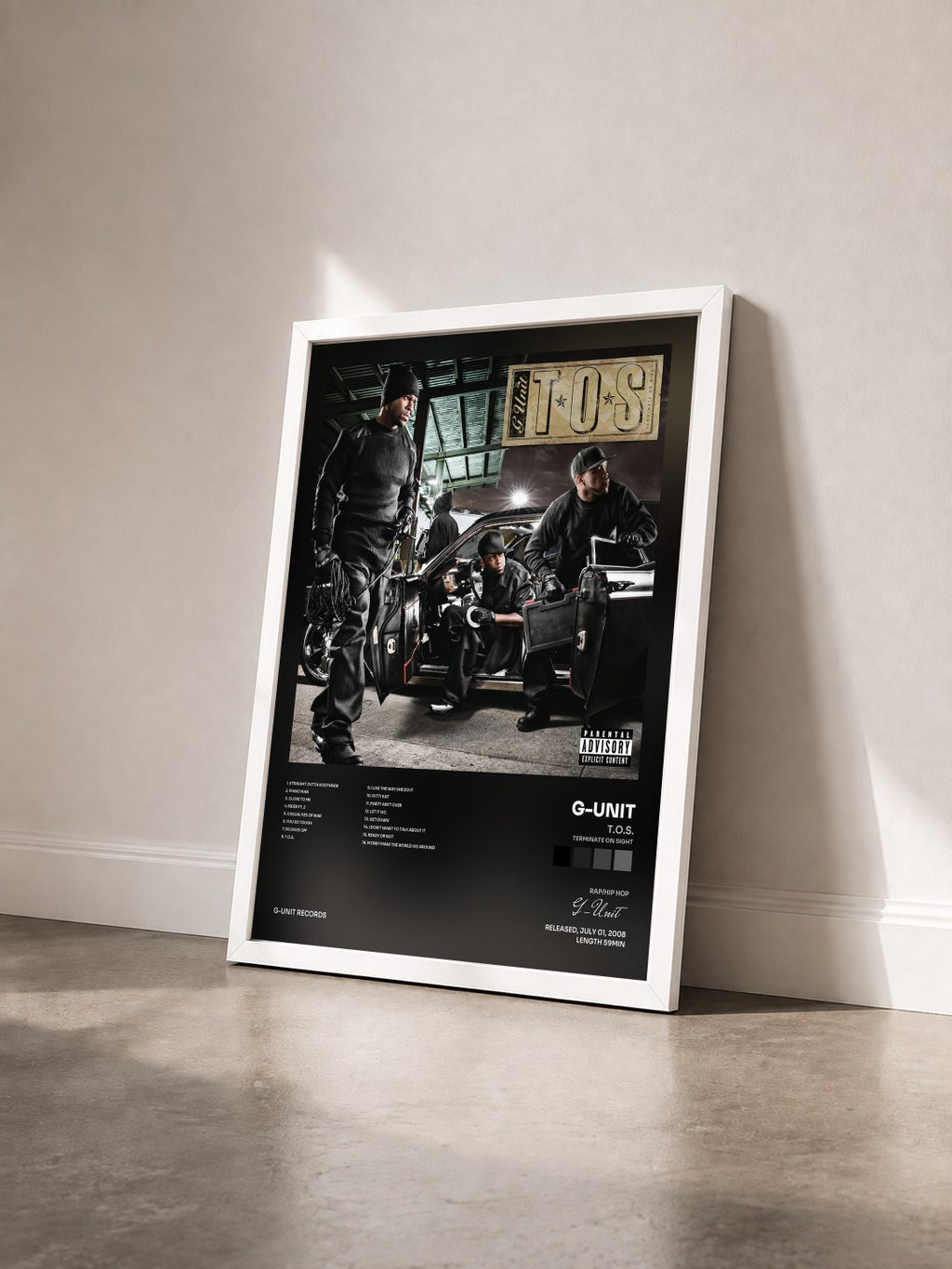 #blanc T.O.S. (Terminate On Sight) von G-Unit als gerahmter Kunstdruck von schräg gesehen, weißer Rahmen