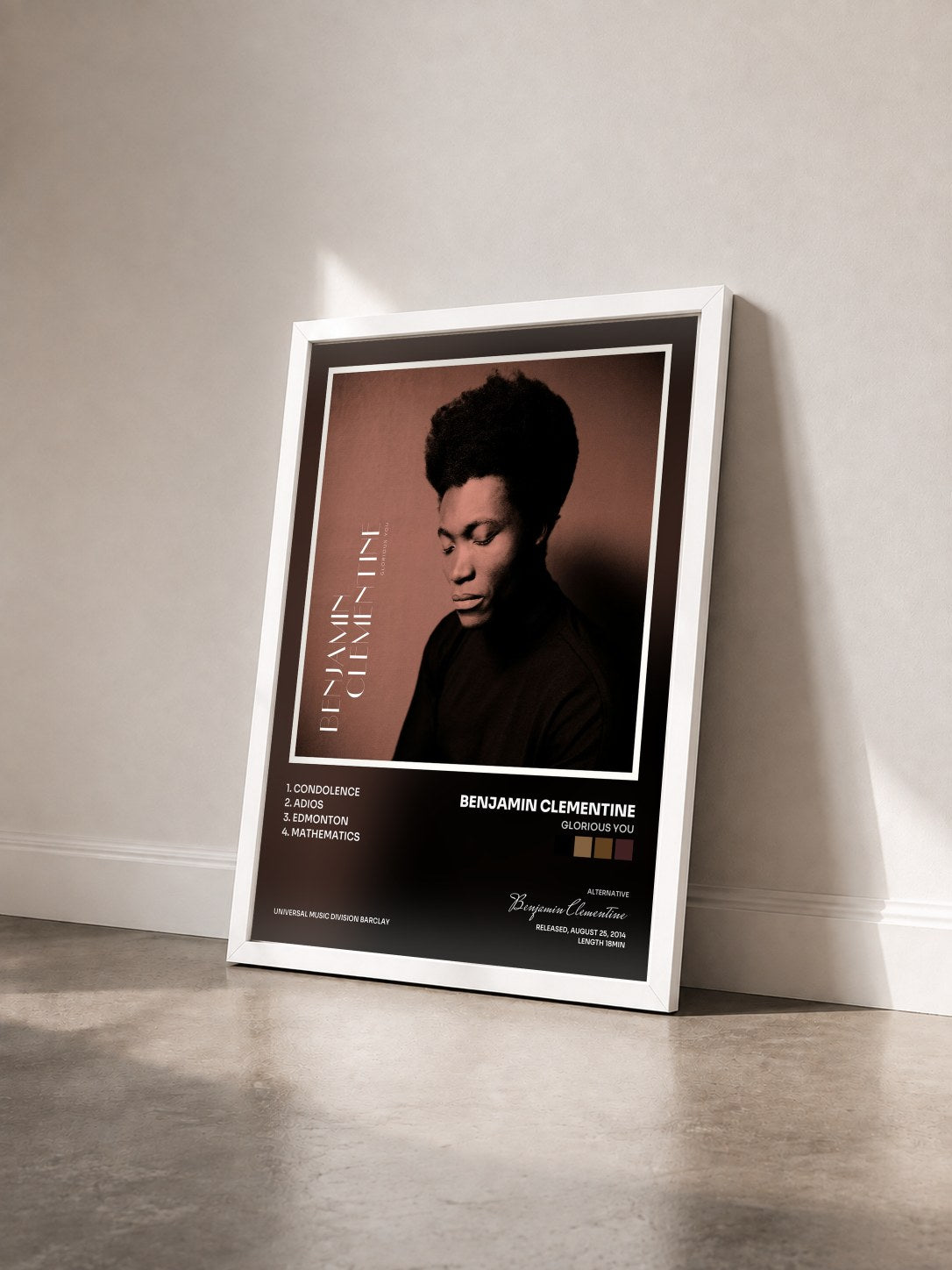 #blanc Tableau de l'album Glorious You de Benjamin Clementine vu de trois quarts, cadre blanc