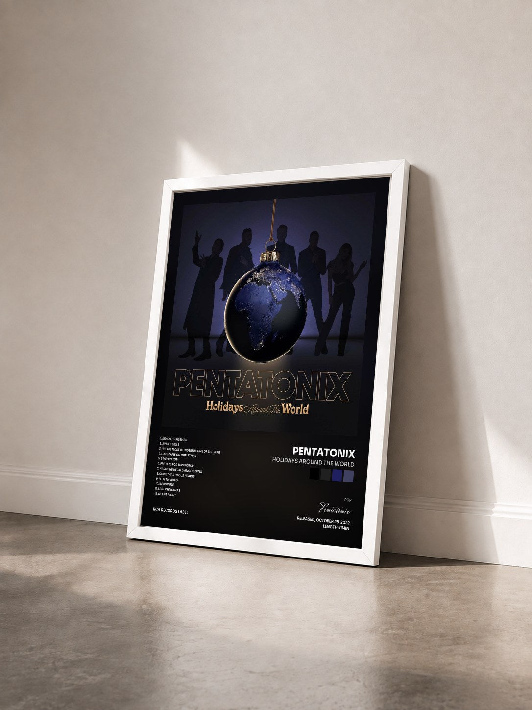 #blanc Holidays Around the World de Pentatonix en lámina enmarcada vista de tres cuartos, marco blanco