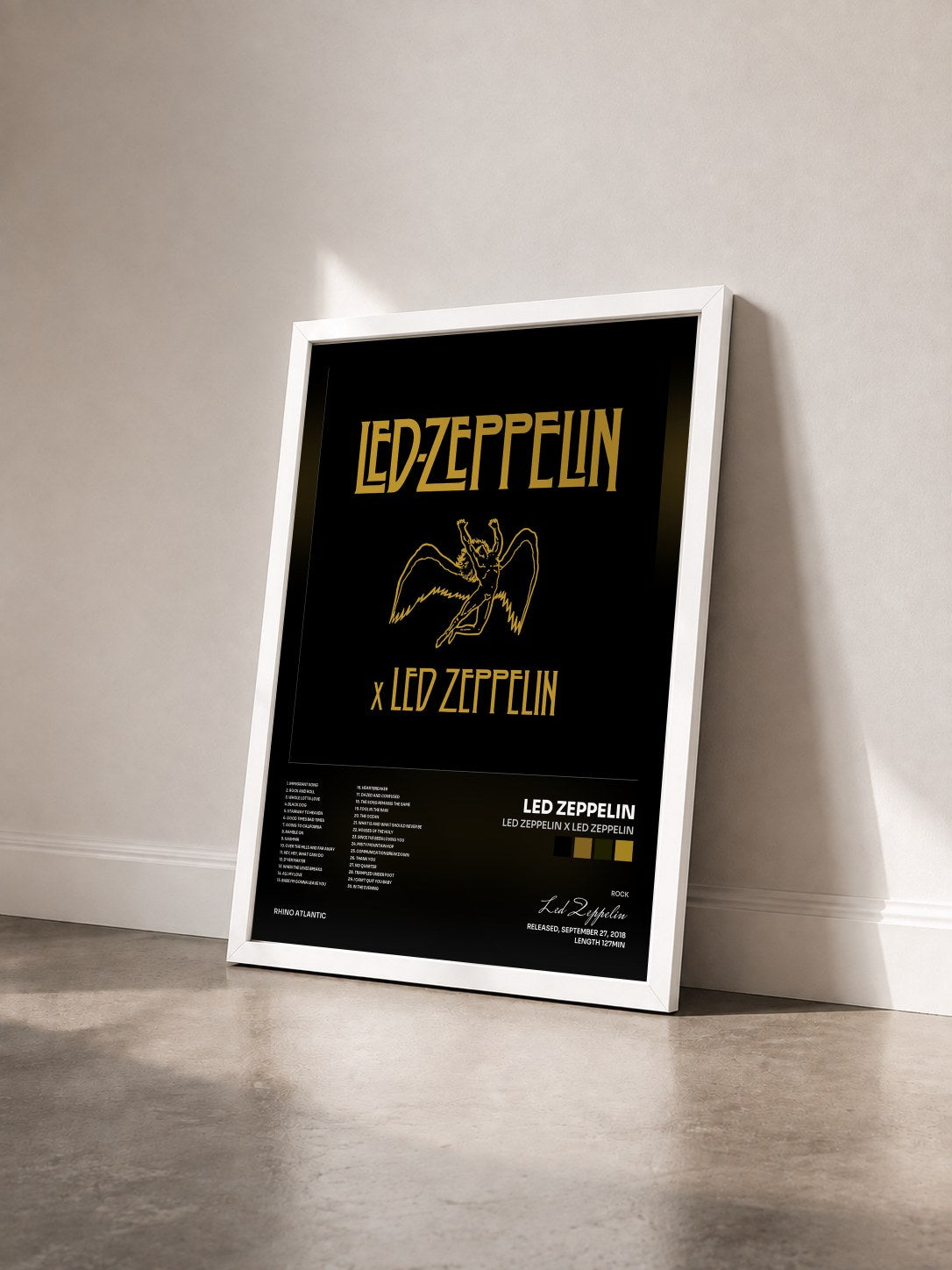 #blanc Tableau de l'album Led Zeppelin x Led Zeppelin de Led Zeppelin vu de trois quarts, cadre blanc