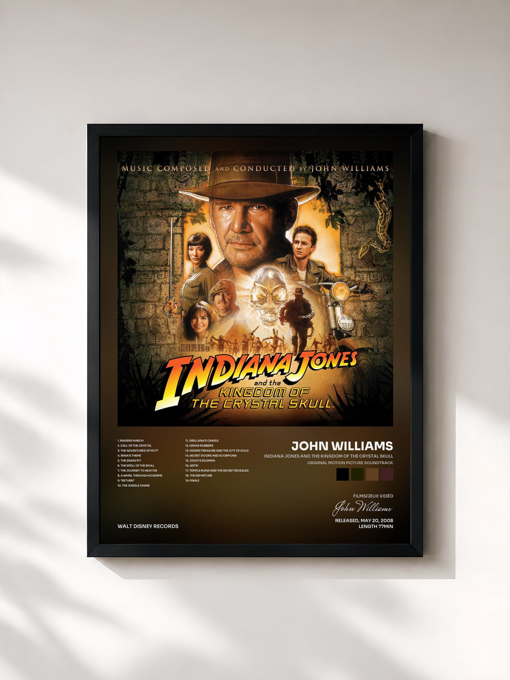 #noir Indiana Jones and the Kingdom of the Crystal Skull (Original Motion Picture Soundtrack) de John Williams en lámina enmarcada, marco negro, impresa y enmarcada en Francia