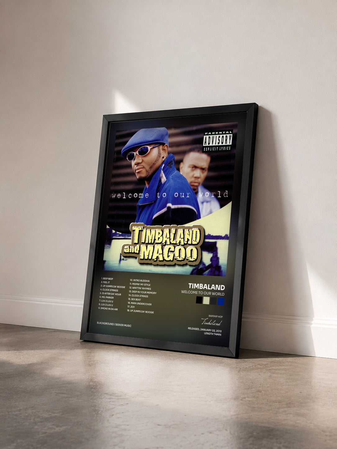 #noir Tableau de l'album Welcome To Our World de Timbaland vu de trois quarts, cadre noir