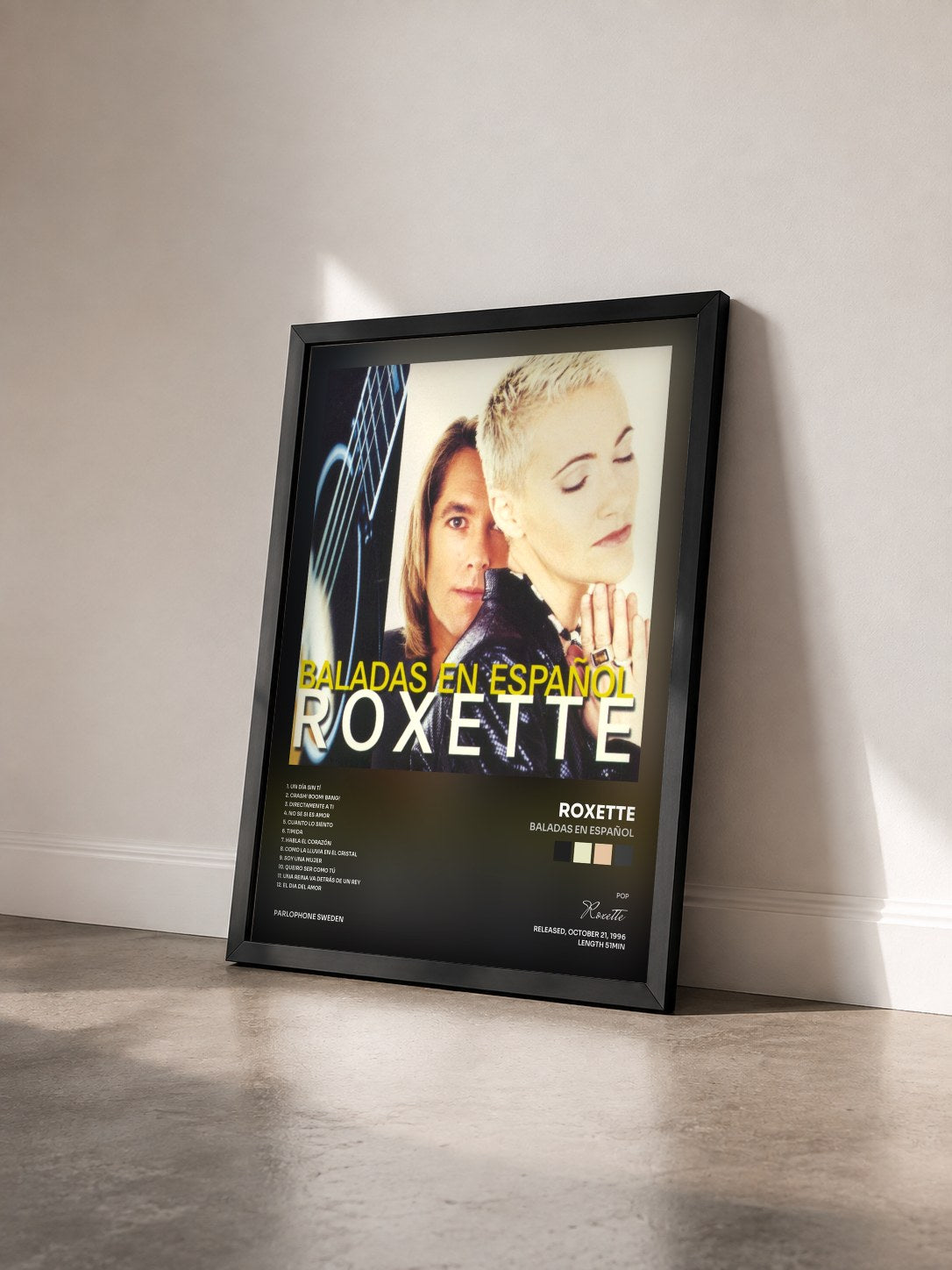 #noir Baladas En Español von Roxette als gerahmter Kunstdruck von schräg gesehen, schwarzer Rahmen
