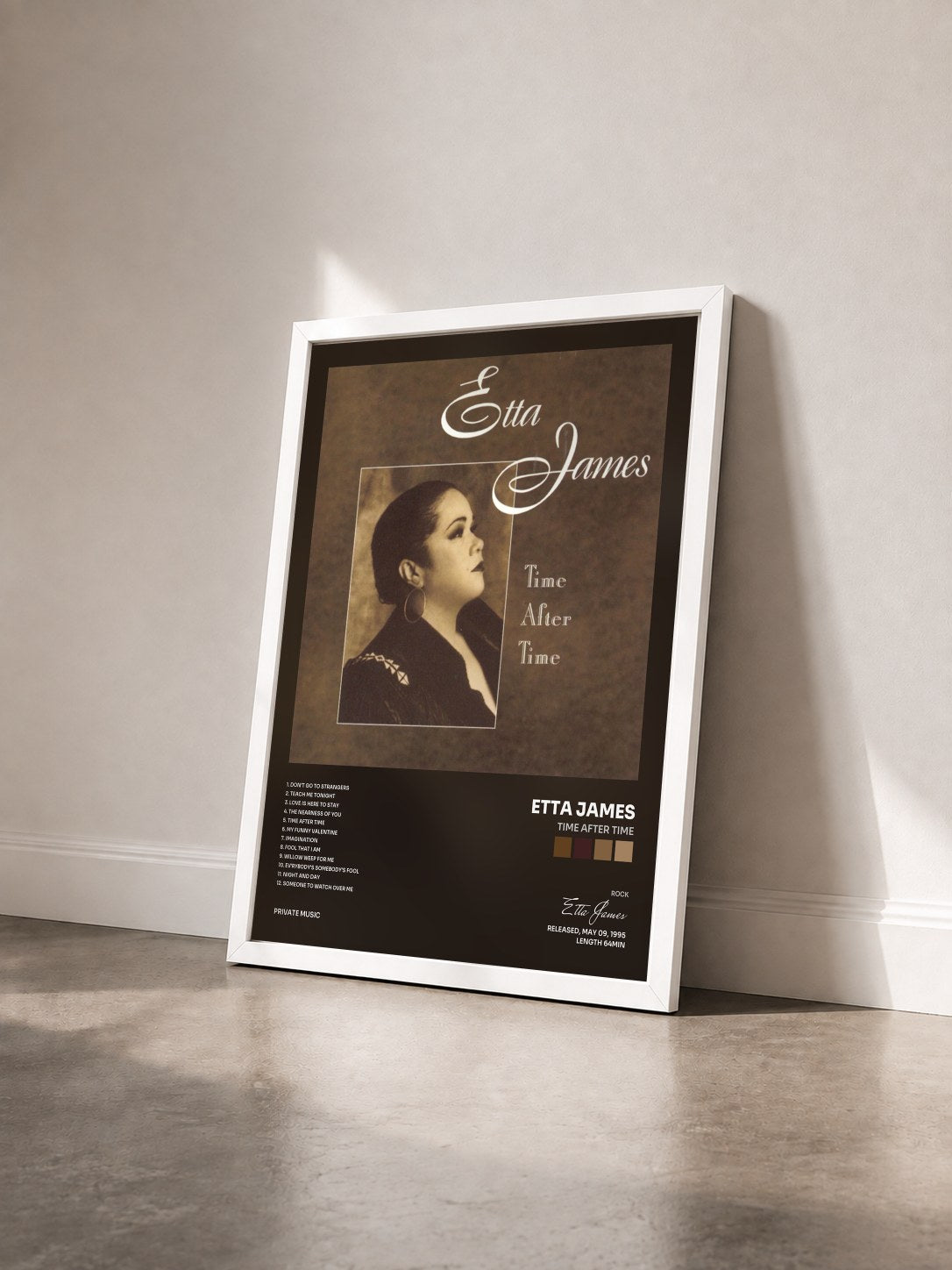 #blanc Tableau de l'album Time After Time de Etta James vu de trois quarts, cadre blanc