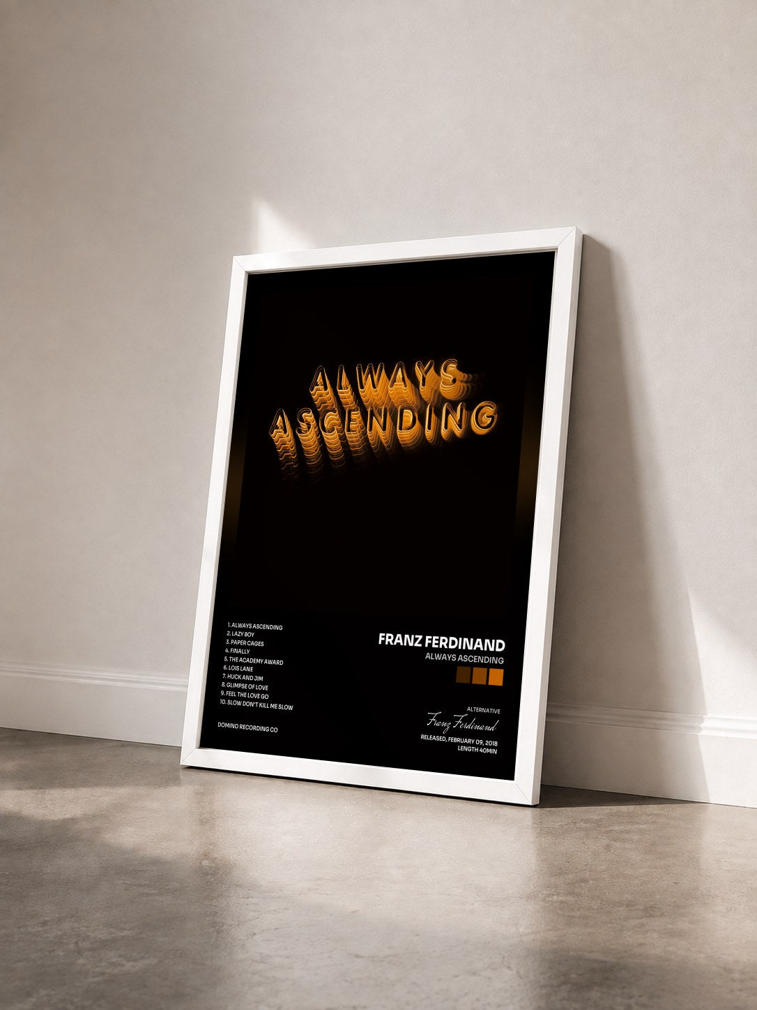 #blanc Always Ascending von Franz Ferdinand als gerahmter Kunstdruck von schräg gesehen, weißer Rahmen
