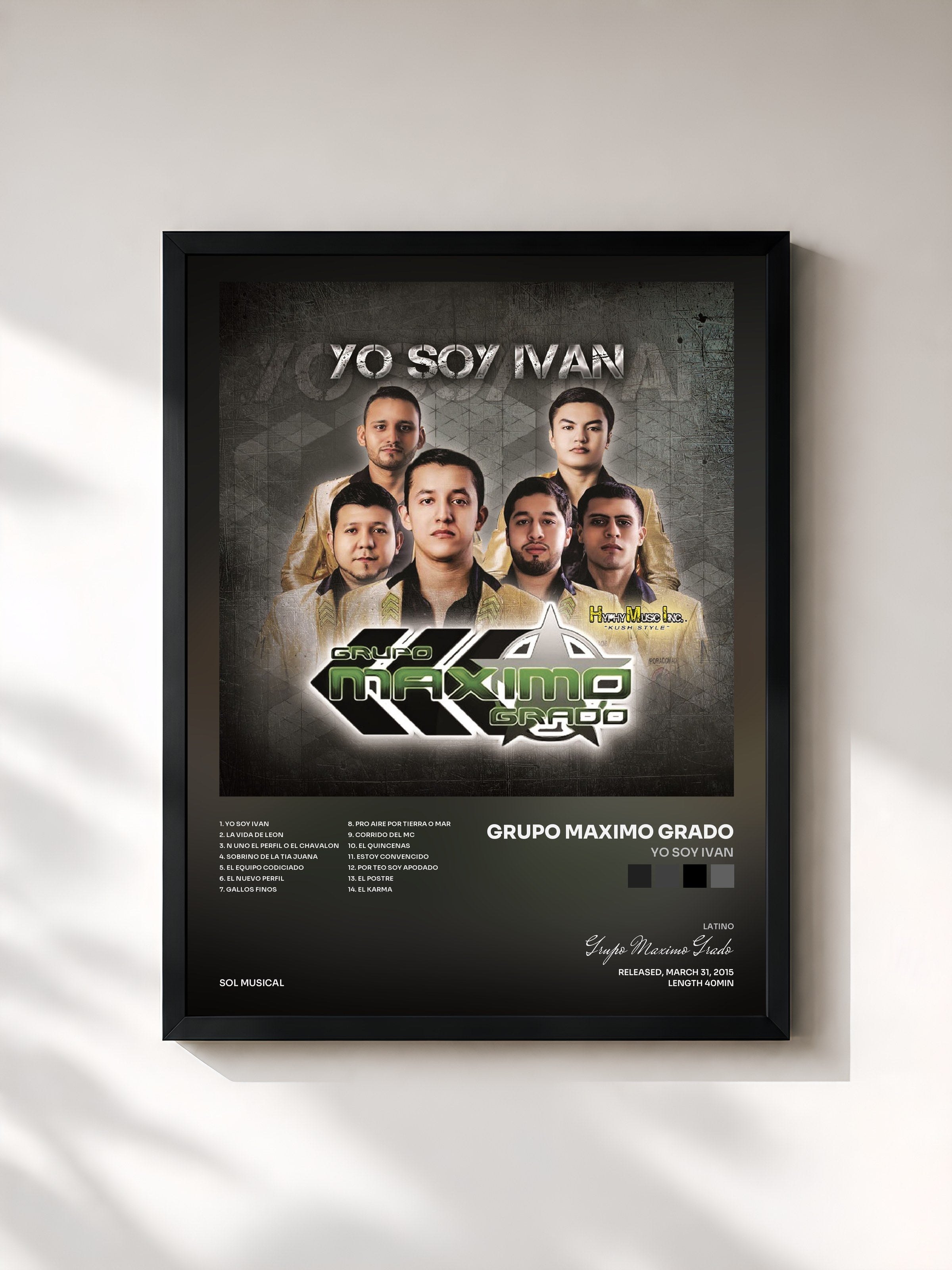 #noir Tableau de l'album Yo Soy Ivan de Grupo Maximo Grado, cadre noir, imprimé et encadré en France