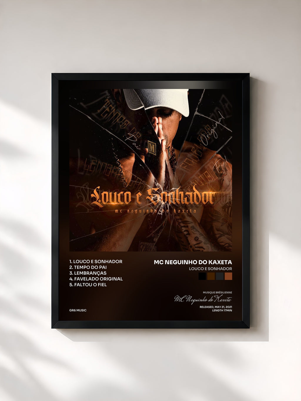 #noir Tableau de l'album Louco e Sonhador de MC Neguinho do Kaxeta, cadre noir, imprimé et encadré en France