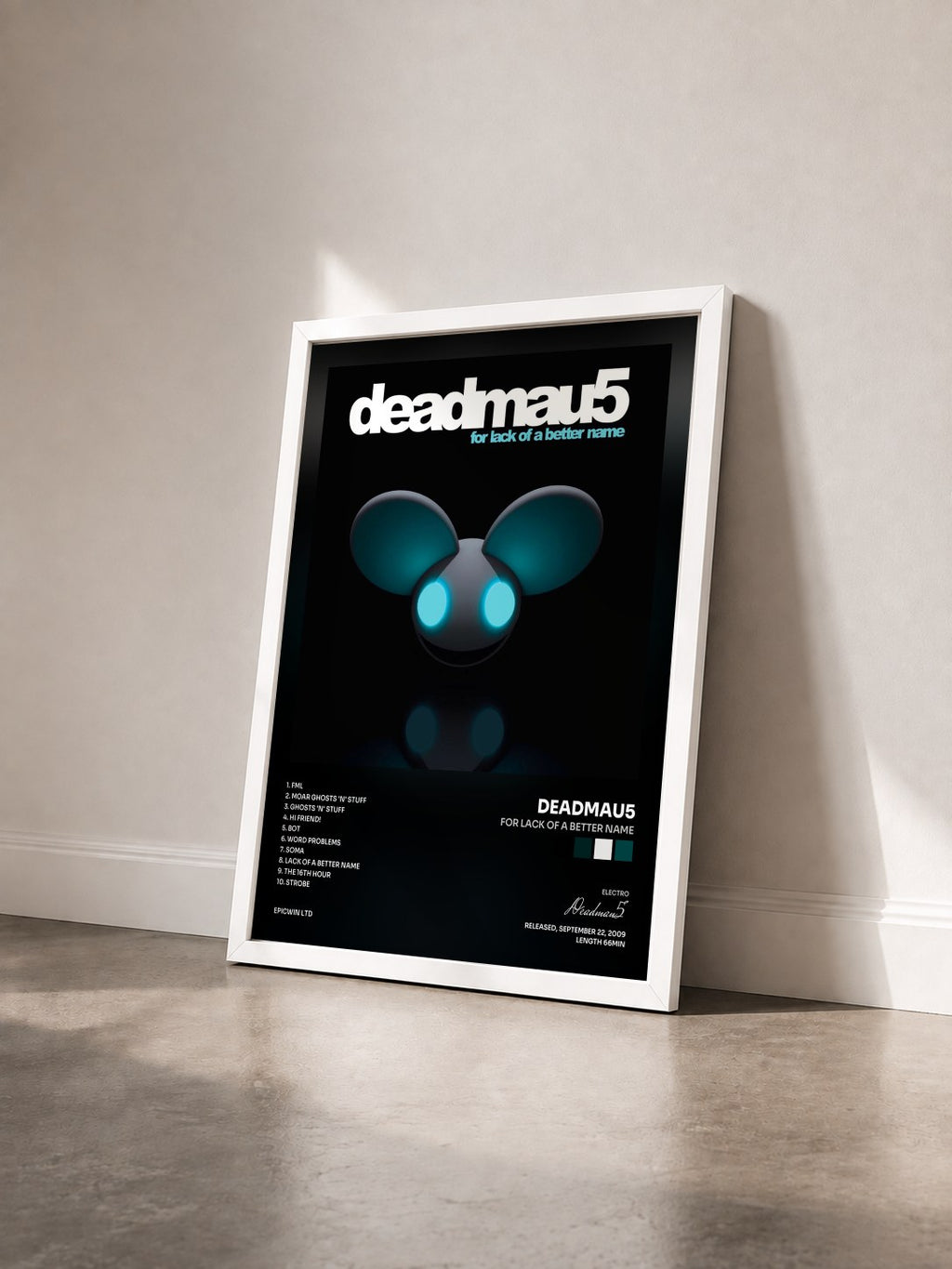 #blanc Tableau de l'album For Lack of a Better Name de Deadmau5 vu de trois quarts, cadre blanc