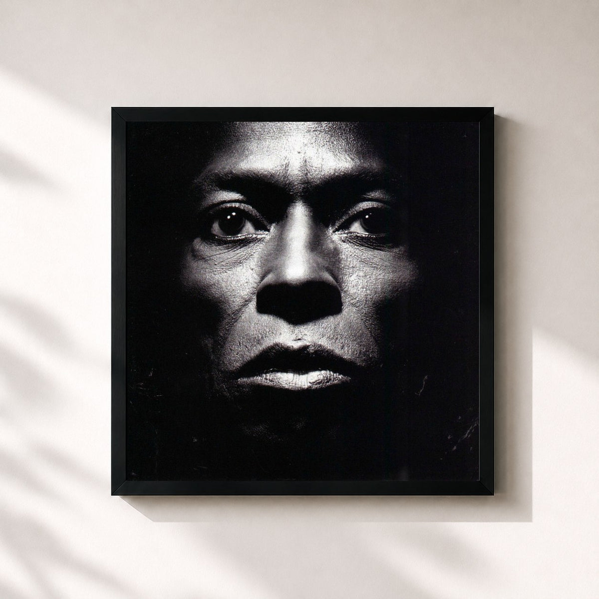 #noir Tableau carré de l'album Tutu de Miles Davis, cadre noir 32x32 cm