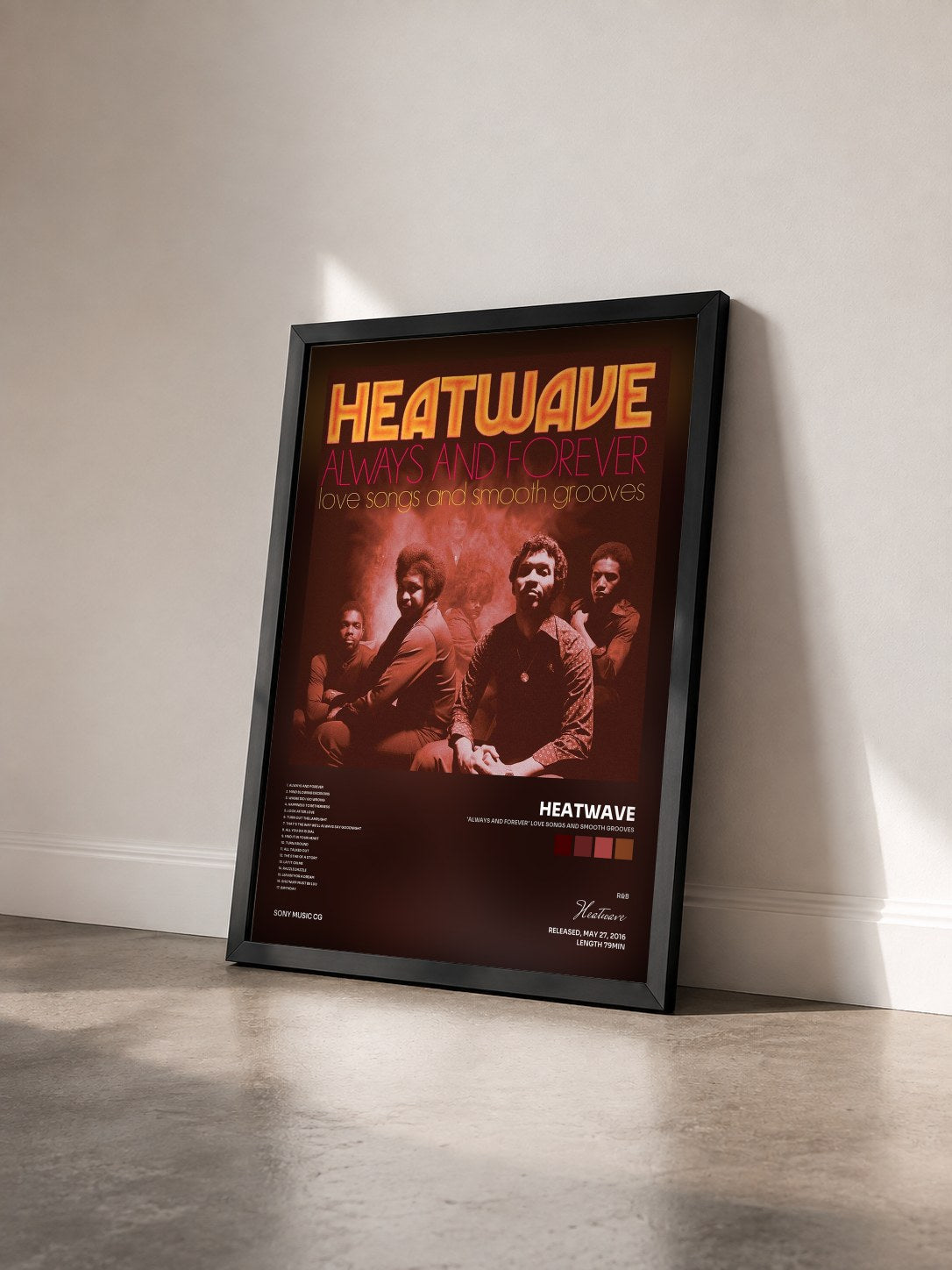 #noir Tableau de l'album 'Always And Forever' Love Songs and Smooth Grooves de Heatwave vu de trois quarts, cadre noir