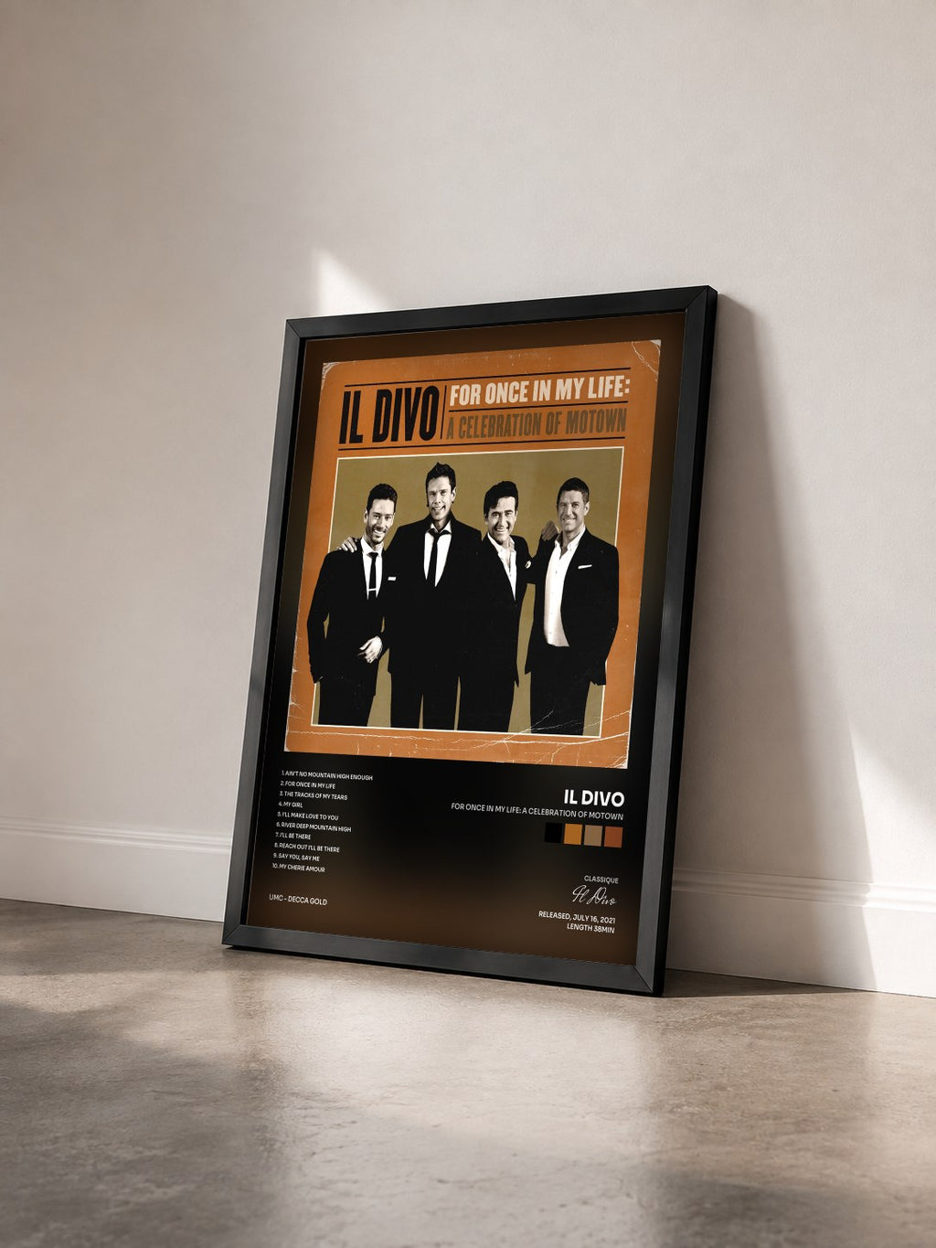 #noir Tableau de l'album For Once In My Life: A Celebration Of Motown de Il Divo vu de trois quarts, cadre noir