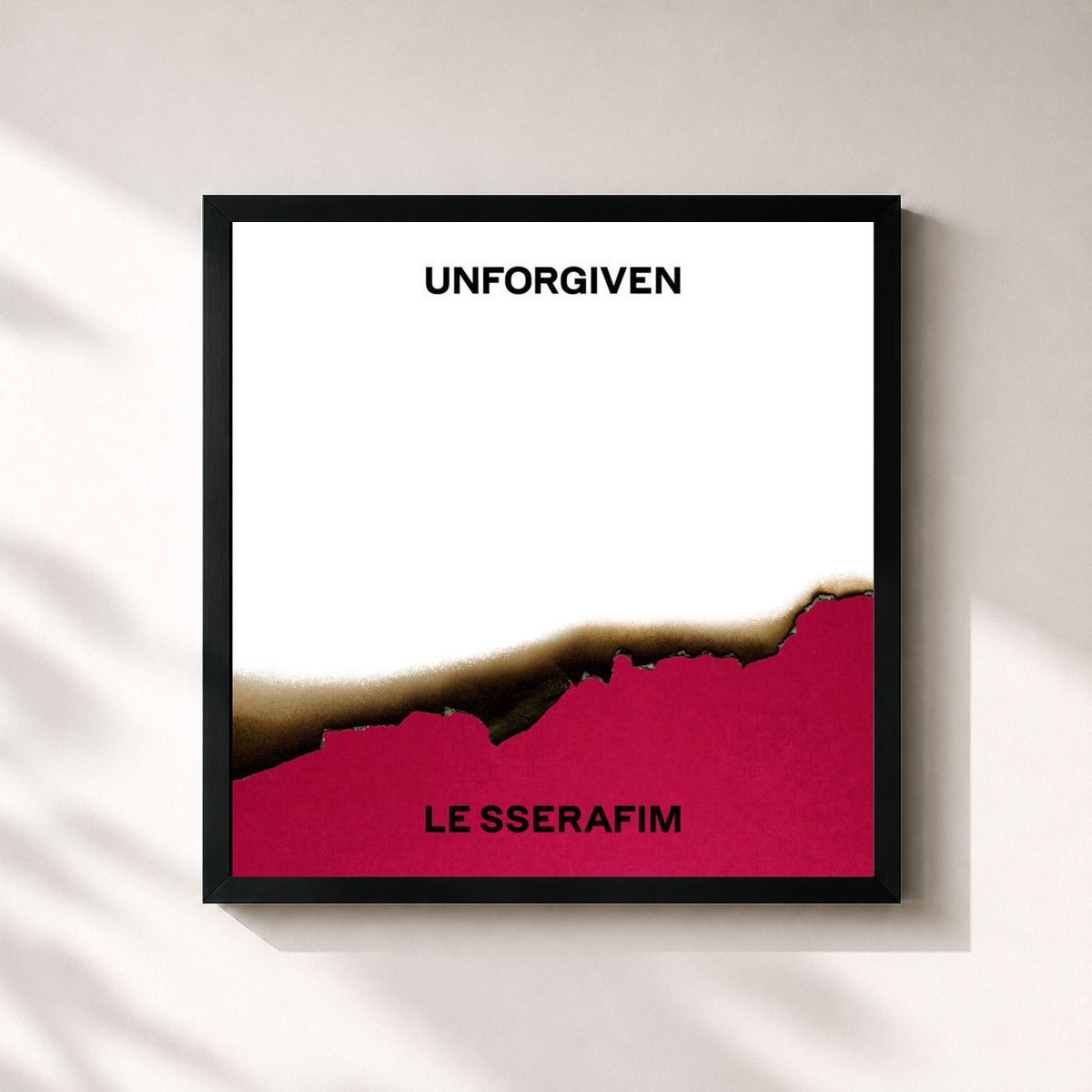 #noir Tableau carré de l'album UNFORGIVEN de LE SSERAFIM, cadre noir 32x32 cm
