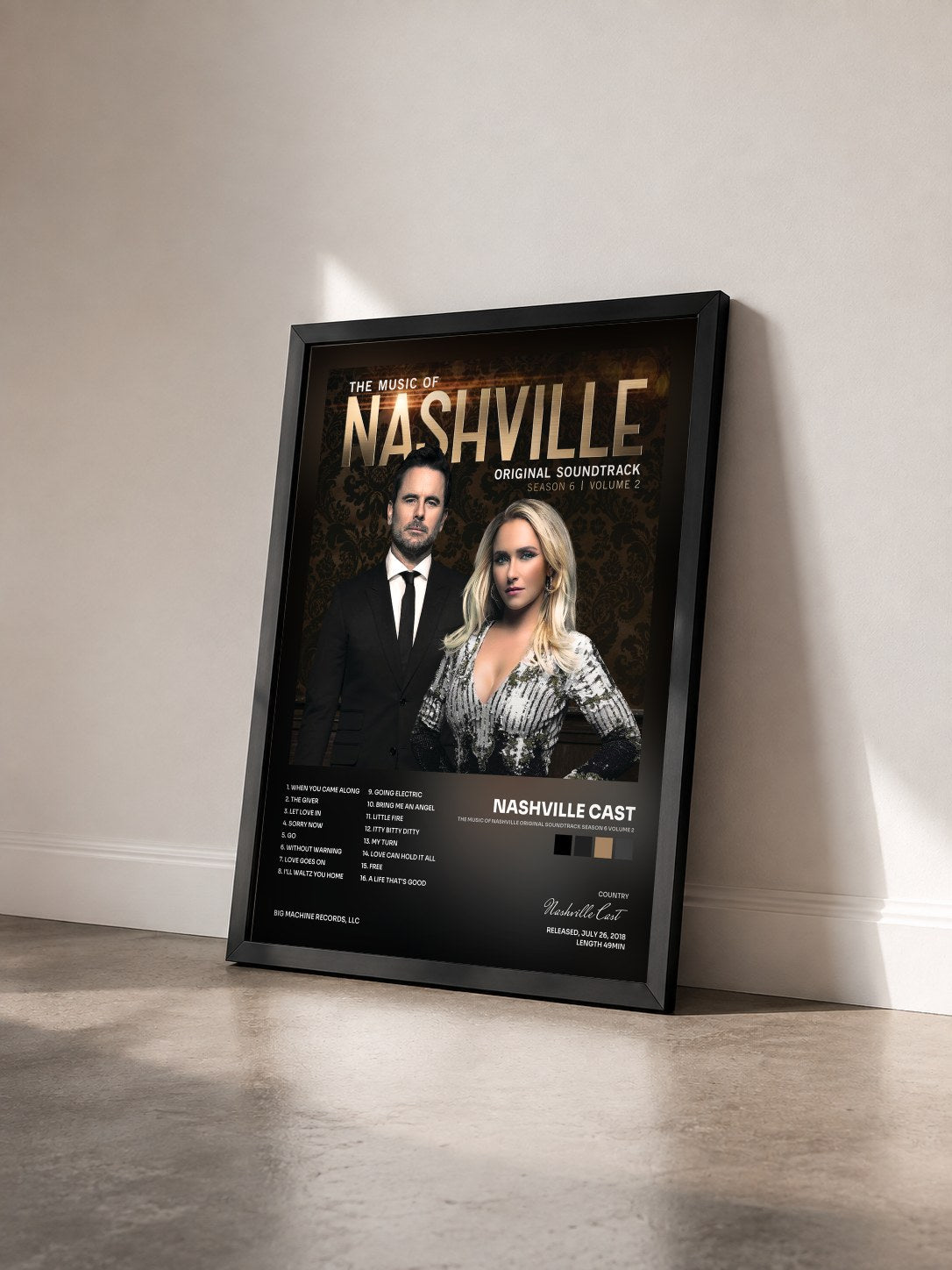 #noir Tableau de l'album The Music Of Nashville Original Soundtrack Season 6 Volume 2 de Nashville Cast vu de trois quarts, cadre noir