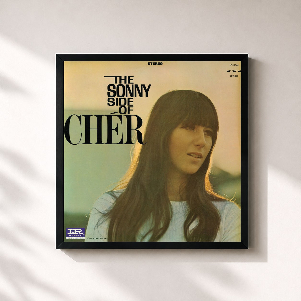 #noir The Sonny Side Of Chér von Cher als quadratischer Kunstdruck, schwarzer Rahmen 32x32 cm