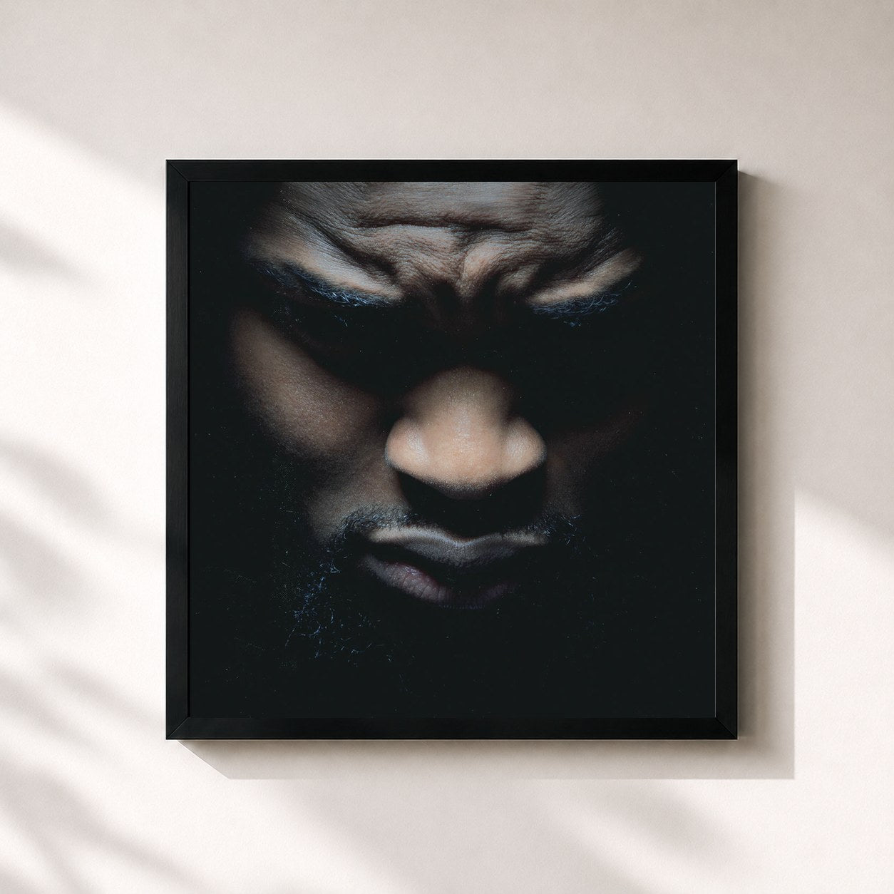 #noir Perestroïka de Dosseh en lámina cuadrada enmarcada, marco negro de 32x32 cm