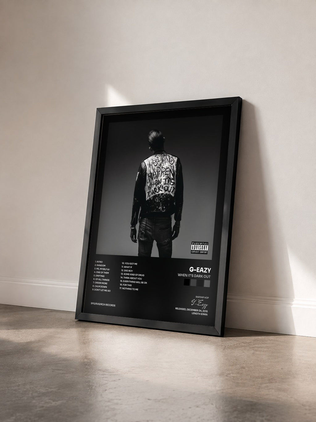 #noir When It's Dark Out von G-Eazy als gerahmter Kunstdruck von schräg gesehen, schwarzer Rahmen