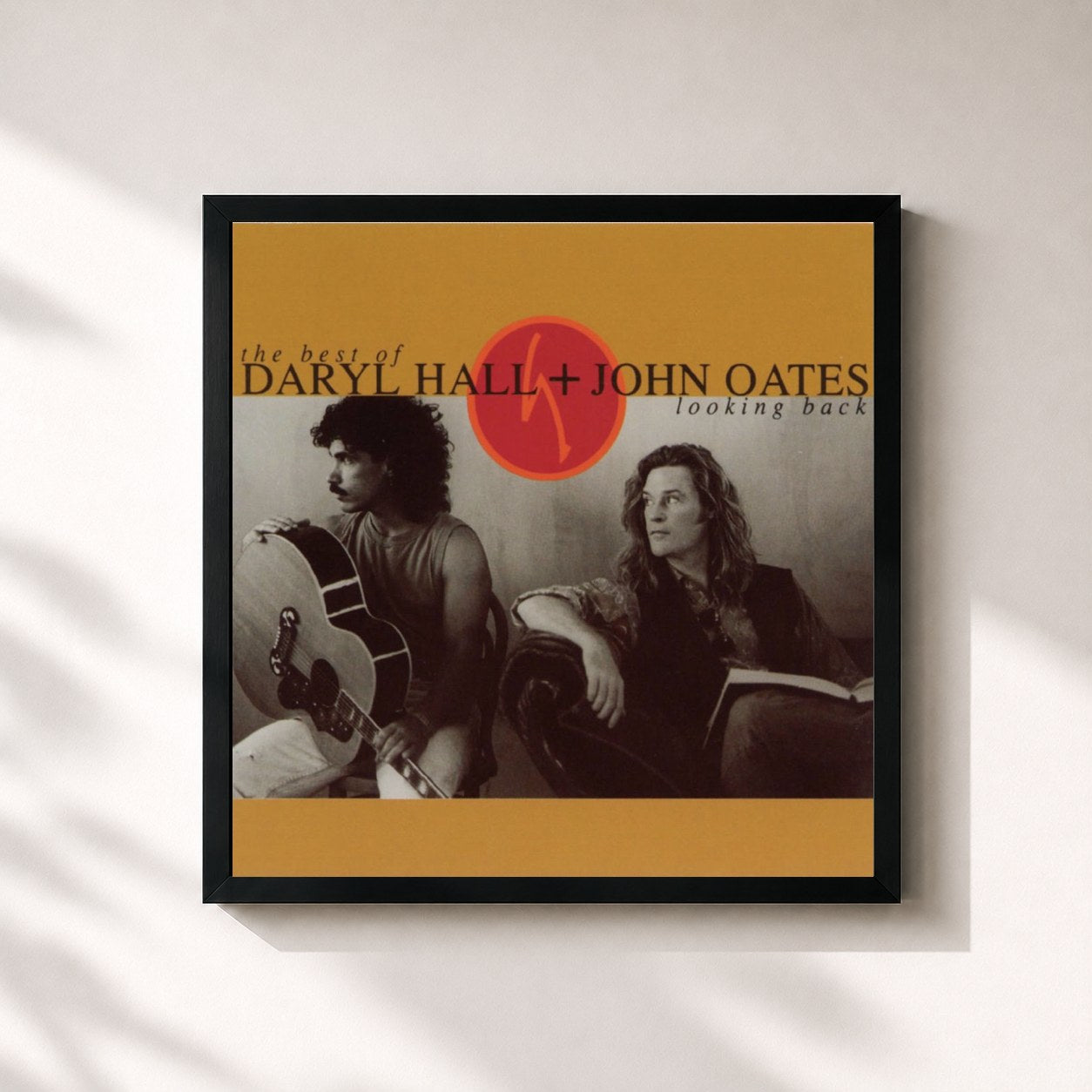 #noir Tableau carré de l'album Looking Back de Daryl Hall & John Oates, cadre noir 32x32 cm