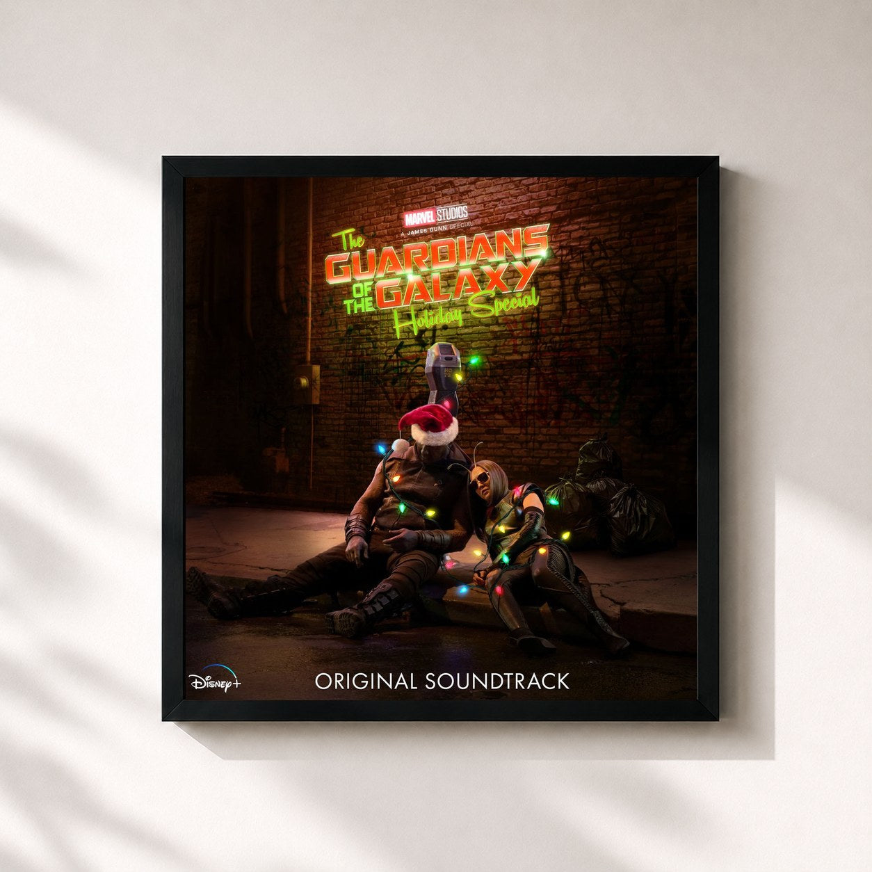 #noir Tableau carré de l'album The Guardians of the Galaxy Holiday Special (Original Soundtrack) de John Murphy, cadre noir 32x32 cm
