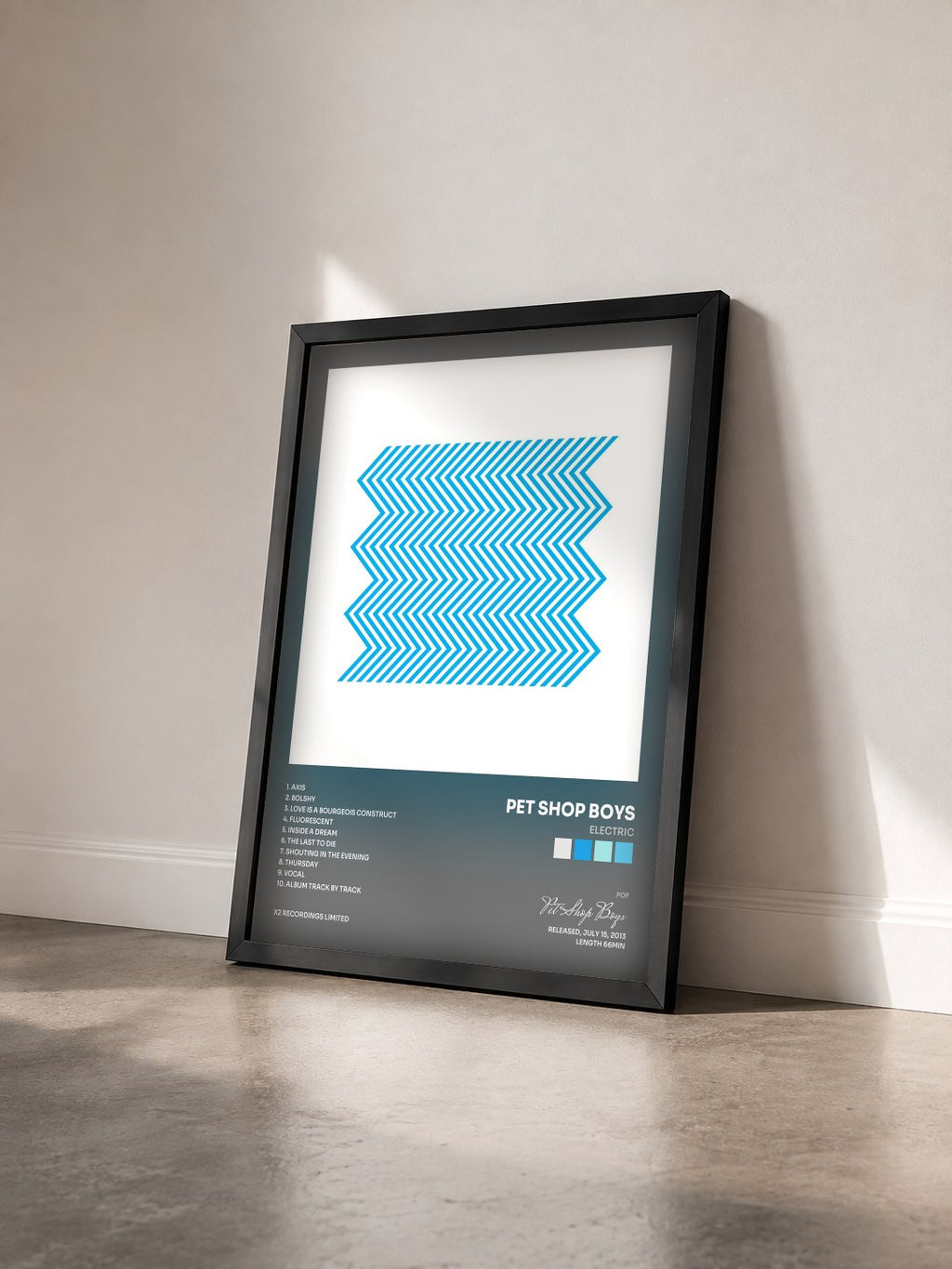 #noir Electric di Pet Shop Boys in stampa incorniciata vista di tre quarti, cornice nera