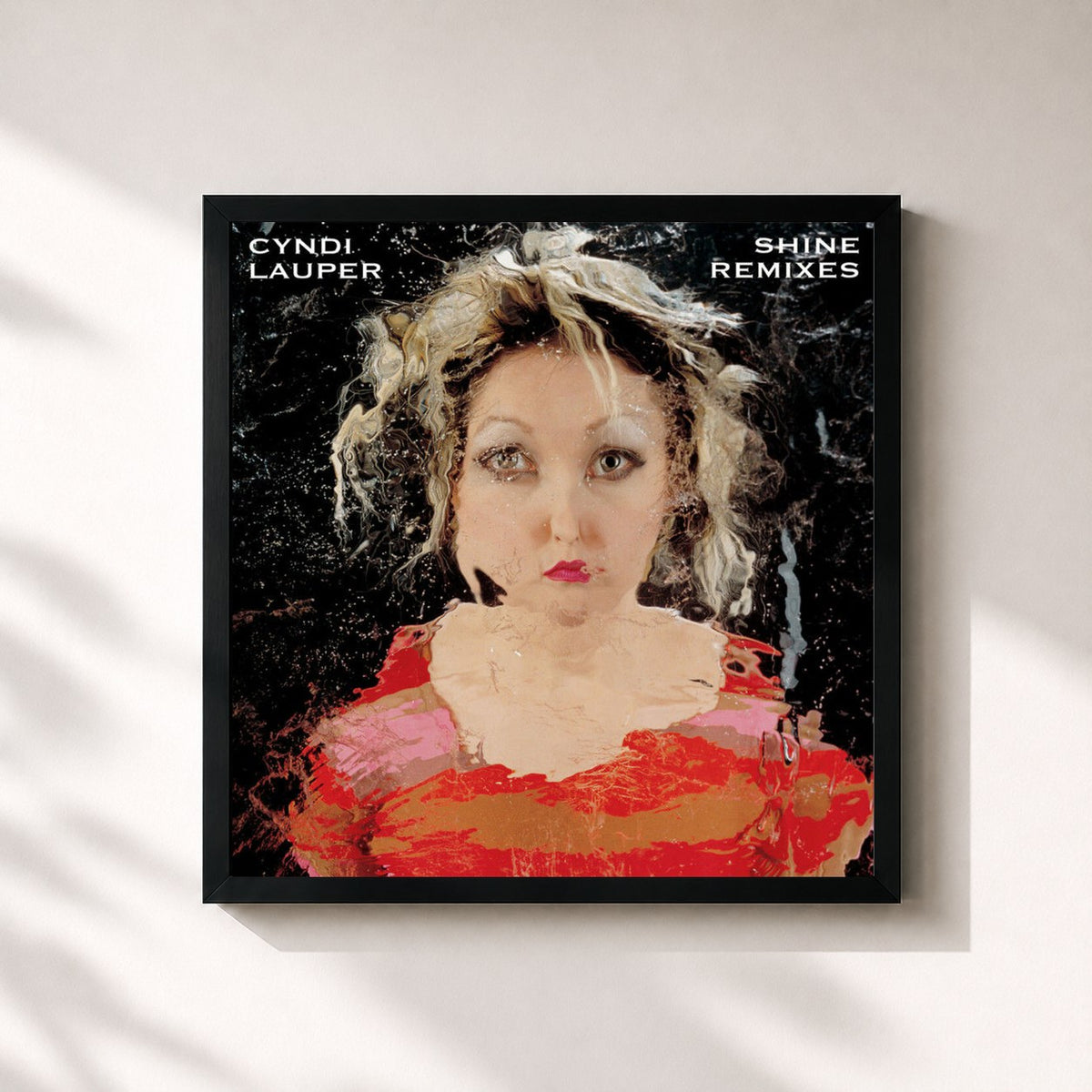 #noir Shine Remixes di Cyndi Lauper in stampa quadrata incorniciata, cornice nera 32x32 cm