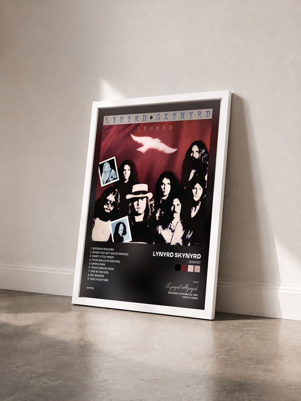 #blanc Legend de Lynyrd Skynyrd en lámina enmarcada vista de tres cuartos, marco blanco