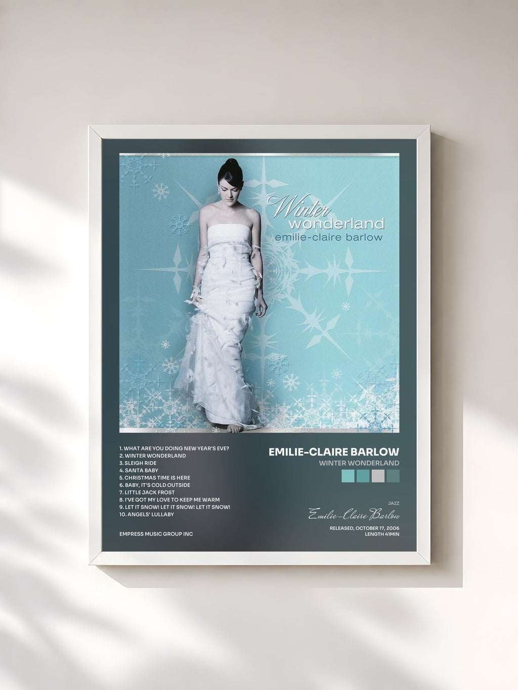 #blanc Winter Wonderland de Emilie-Claire Barlow en lámina enmarcada, marco blanco, impresa y enmarcada en Francia