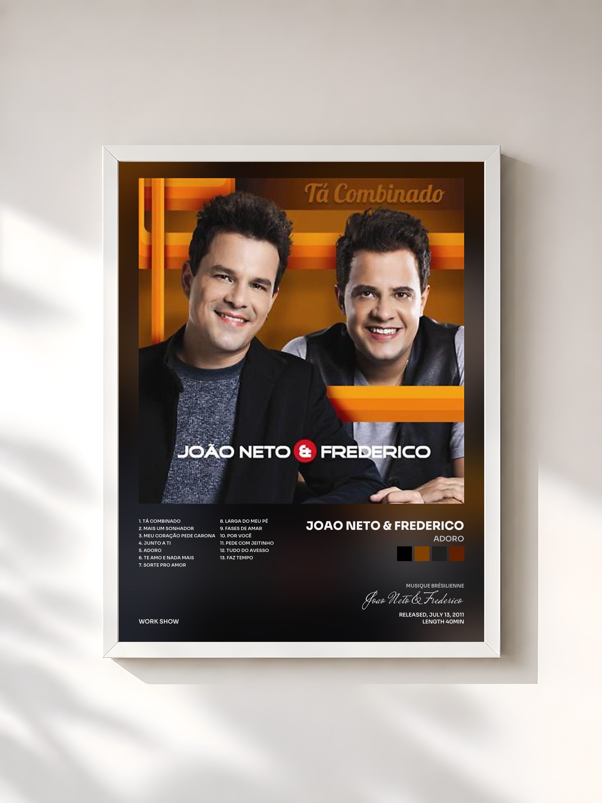 #blanc Tableau de l'album Adoro de Joao Neto & Frederico, cadre blanc, imprimé et encadré en France